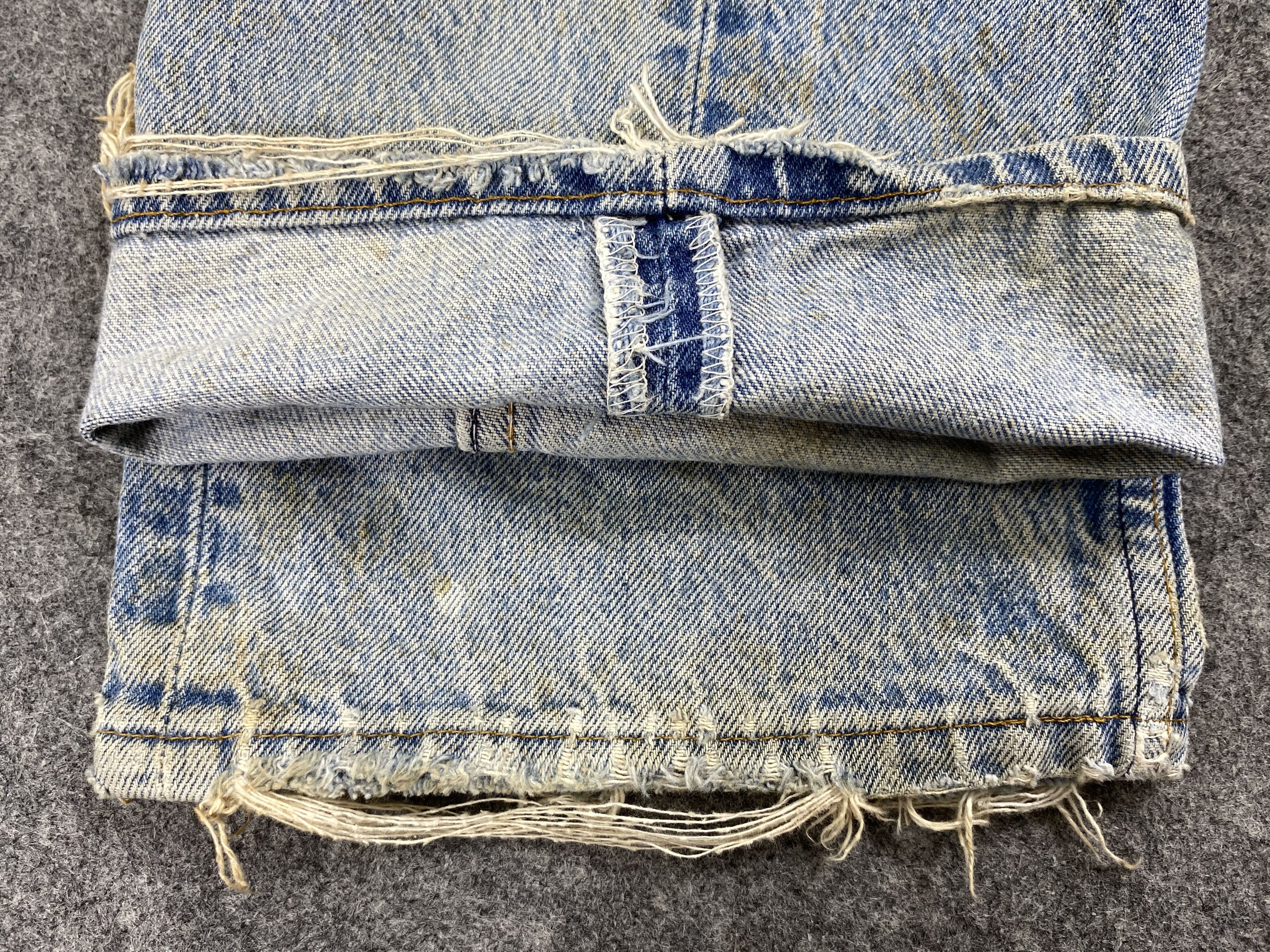 Levi's 80s Light Wash Vintage Levi's 501 35x28.5 Denim -JN1185 Size US 35 - 12 Thumbnail