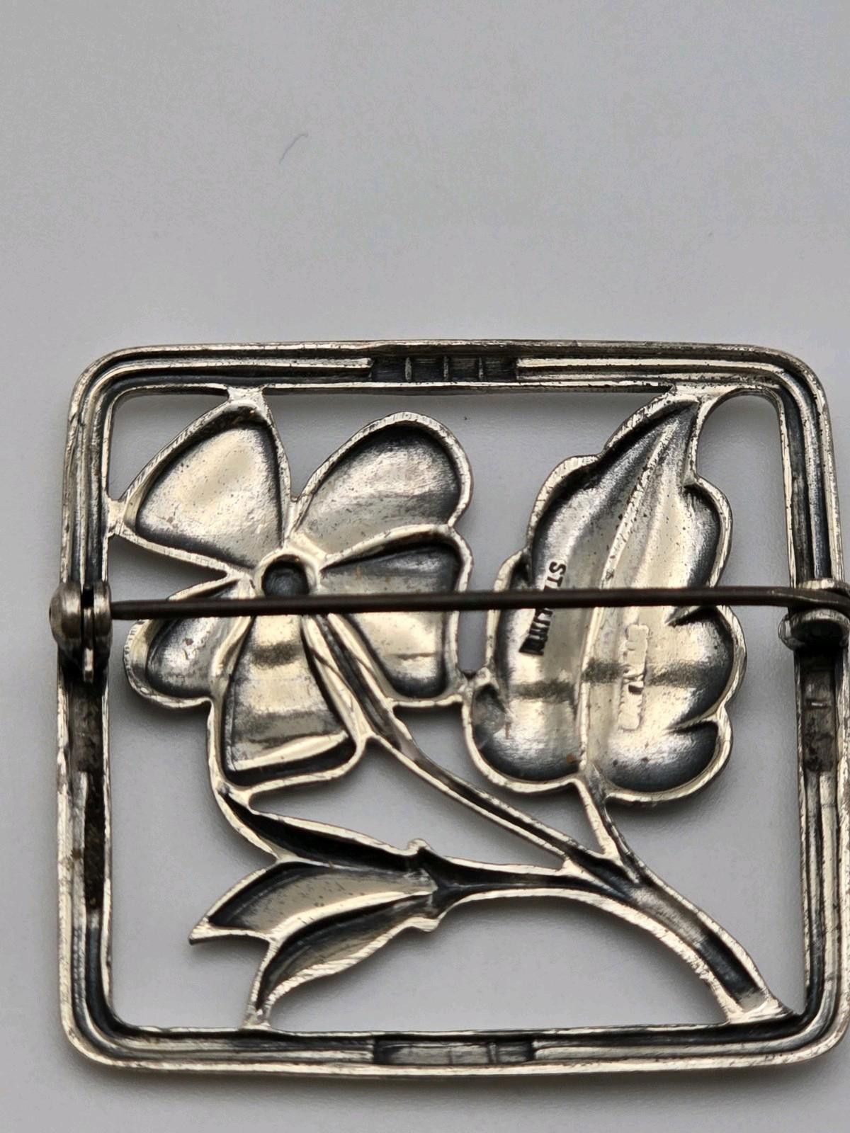 Sterling Silver Estate Sterling Silver Floral Brooch Square Size ONE SIZE - 8 Thumbnail