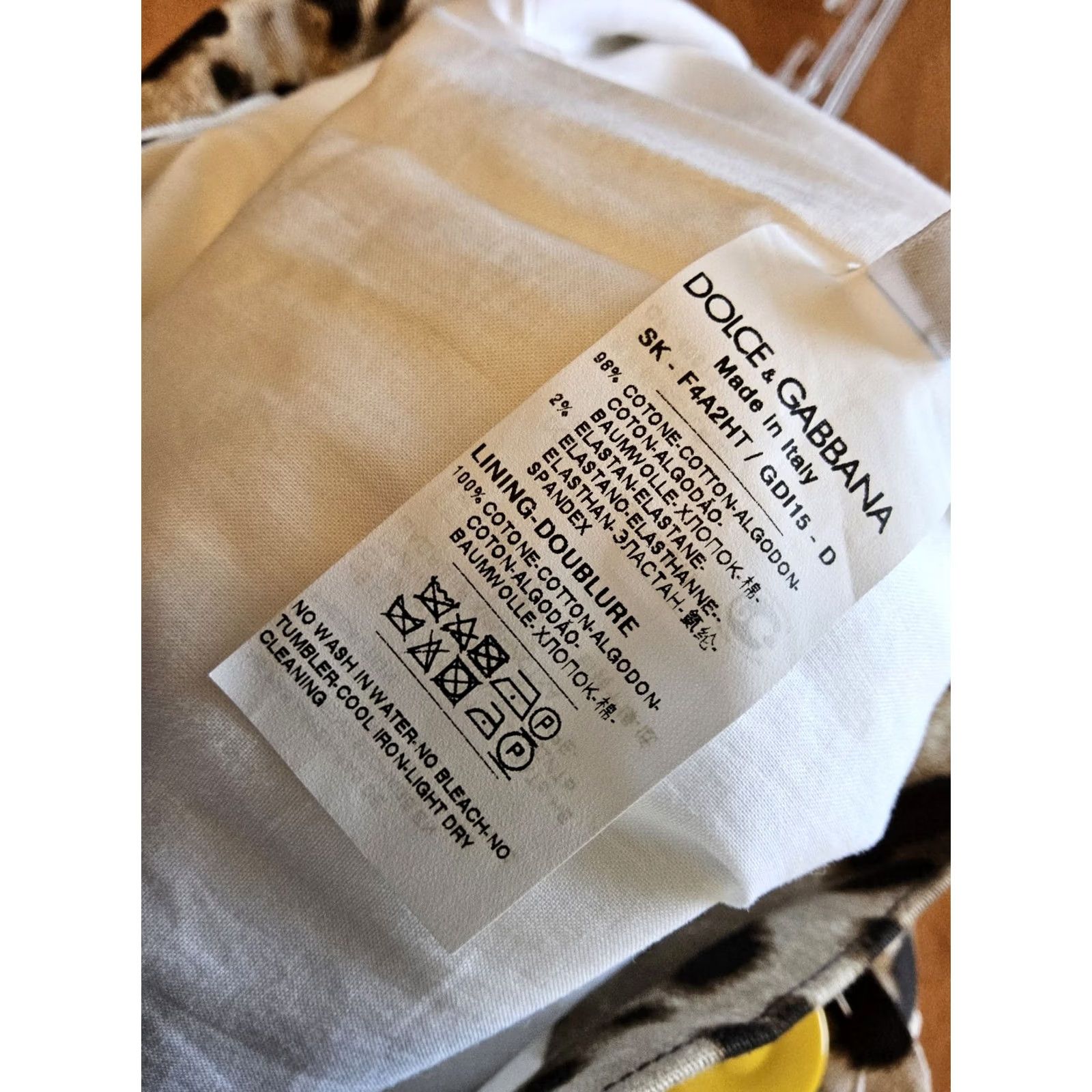 Dolce & Gabbana Dolce&Gabbana Women's Cotton Leopard Pocket Button Midi Skirt Size 40 Multicolor A-Line Slit Button Closure Boys? Size 27" / US 4 / IT 40 - 7 Thumbnail