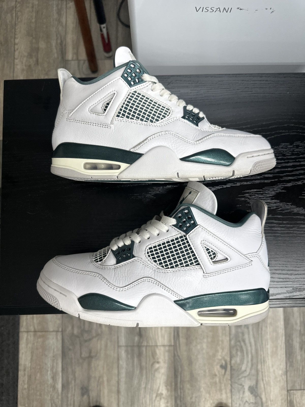 Jordan Brand Jordan 4 Retro Oxidized Green Size US 9 / EU 42 - 1 Thumbnail