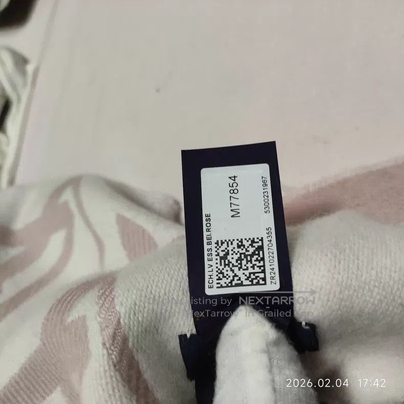 Louis Vuitton Louis Vuitton Pink and white classic presbyopic double-fac Size ONE SIZE - 7 Thumbnail