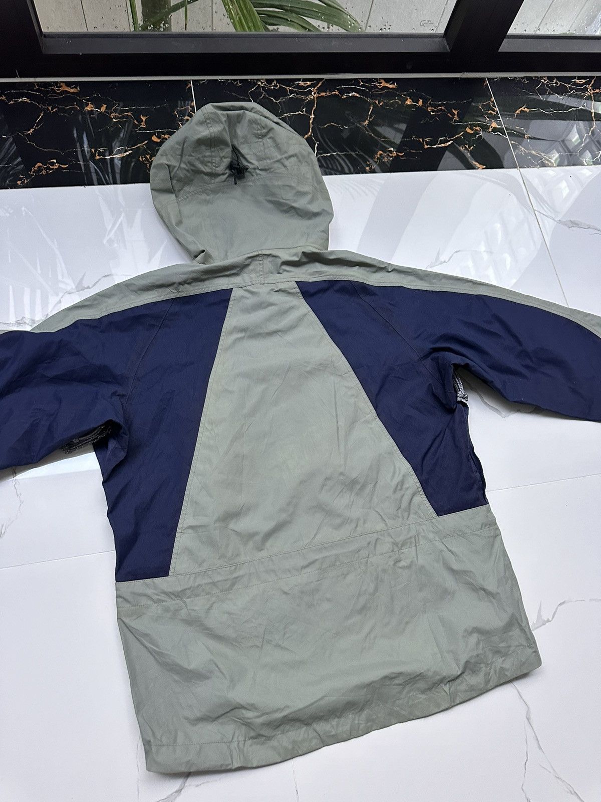 Patagonia × Vintage PATAGONIA VINTAGE BASIC LOGO WATERPROOF LIGHT JACKET Size US L / EU 52-54 / 3 - 11 Thumbnail