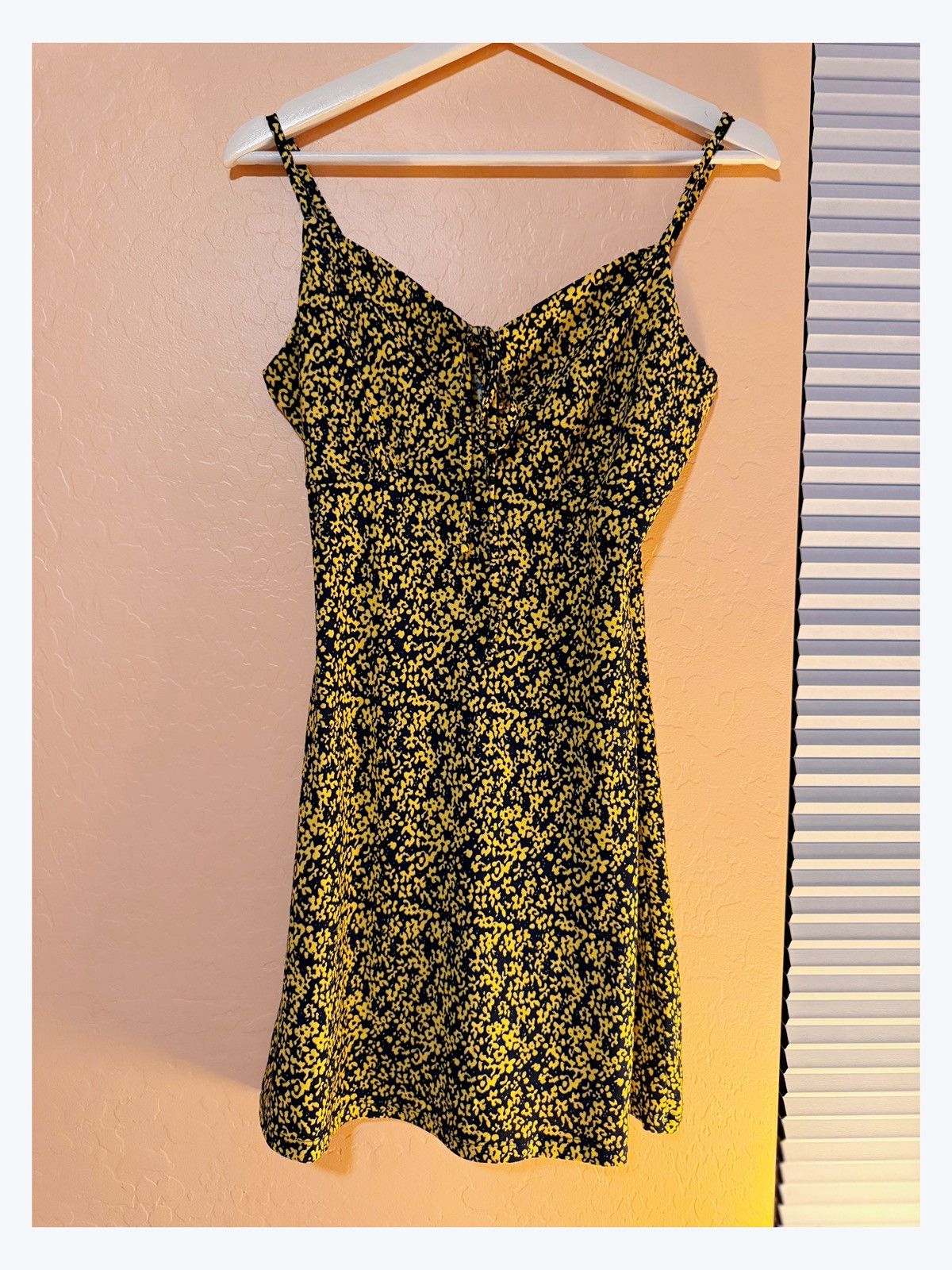 Other Wednesday’s Girl Yellow Floral Print Mini Dress Size M / US 6-8 / IT 42-44 - 3 Thumbnail
