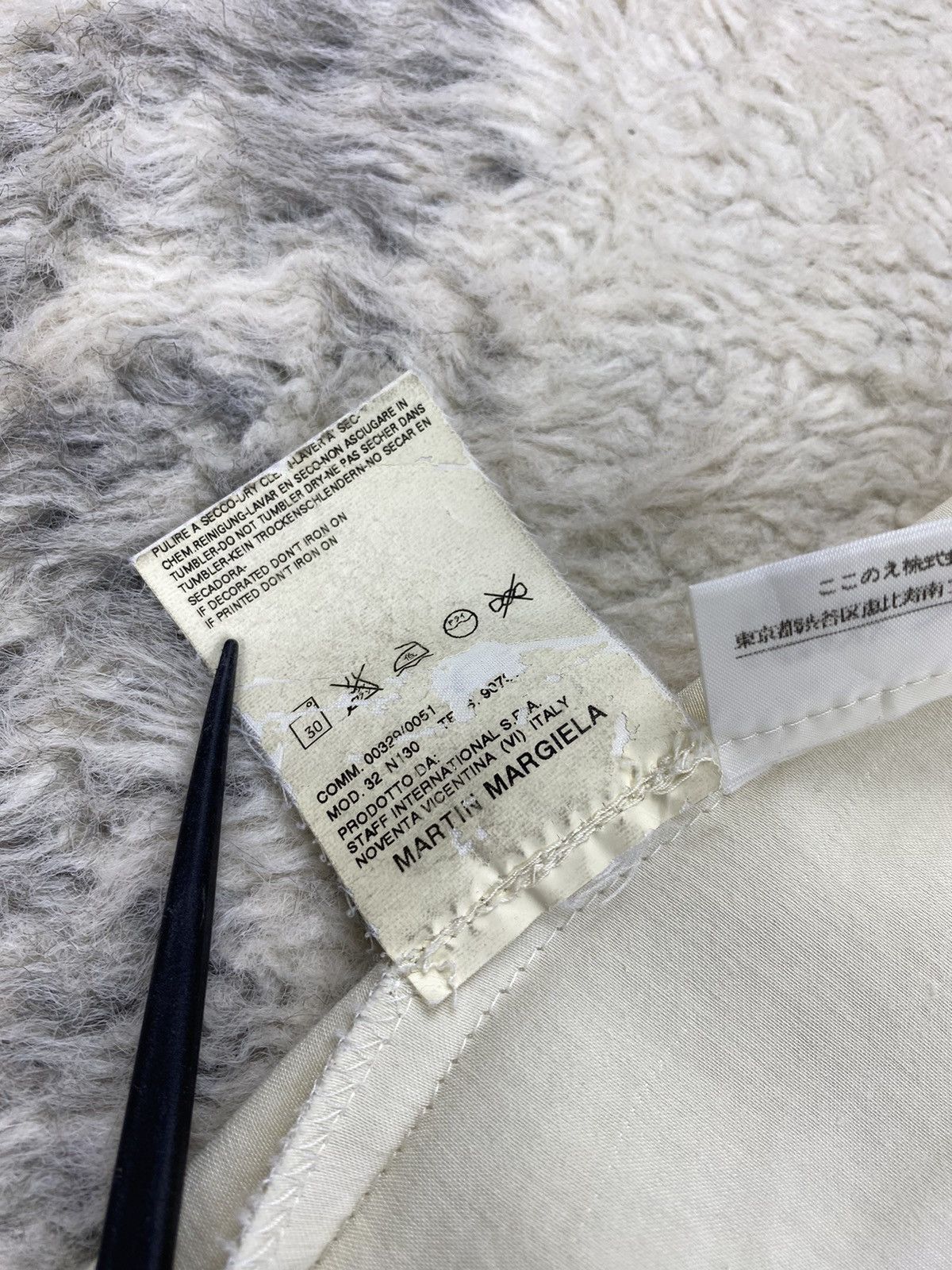 Maison Margiela Vintage 2000’s Maison Margiela MM6 Rayon Skirt Size 28" / US 6 / IT 42 - 11 Thumbnail