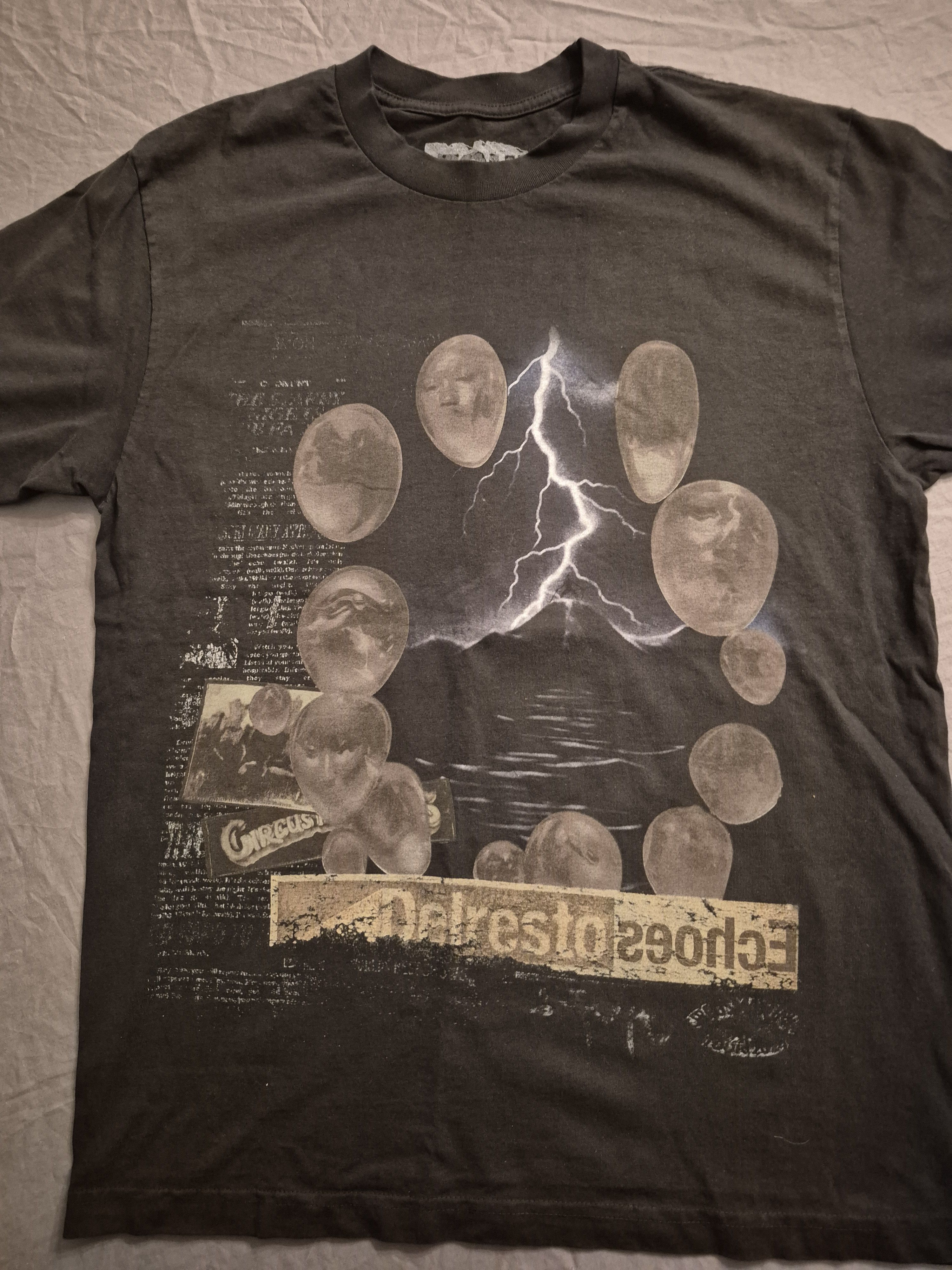 Travis Scott Travis Scott Utopia Tour Tee Size Medium Size US M / EU 48-50 / 2 - 1 Thumbnail