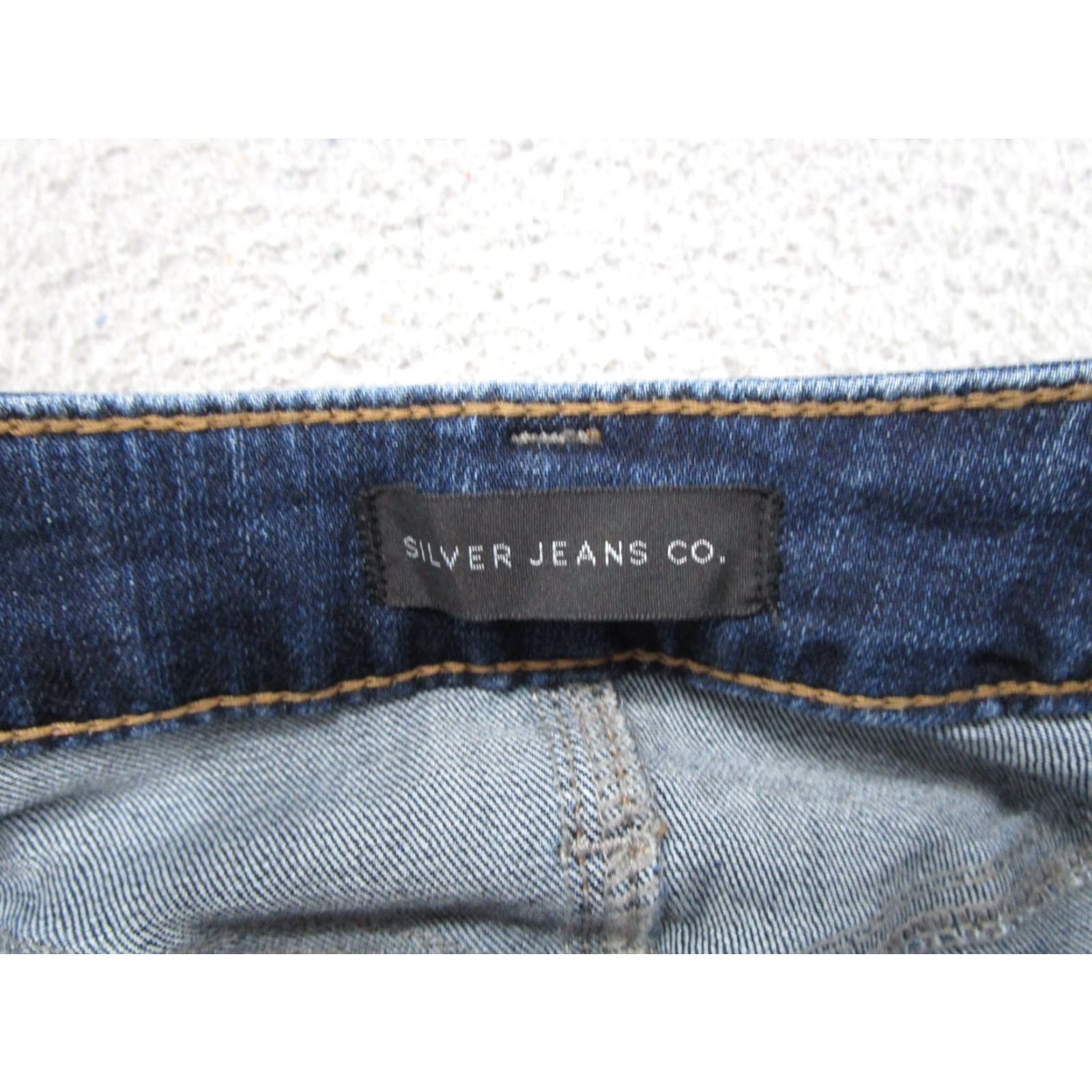 Silver Jeans Co. Silver Jeans Co Avery Skinny Jeans Women 32x29 Blue Stretch Distressed Size 24" / US 00 / IT 34 - 4 Thumbnail