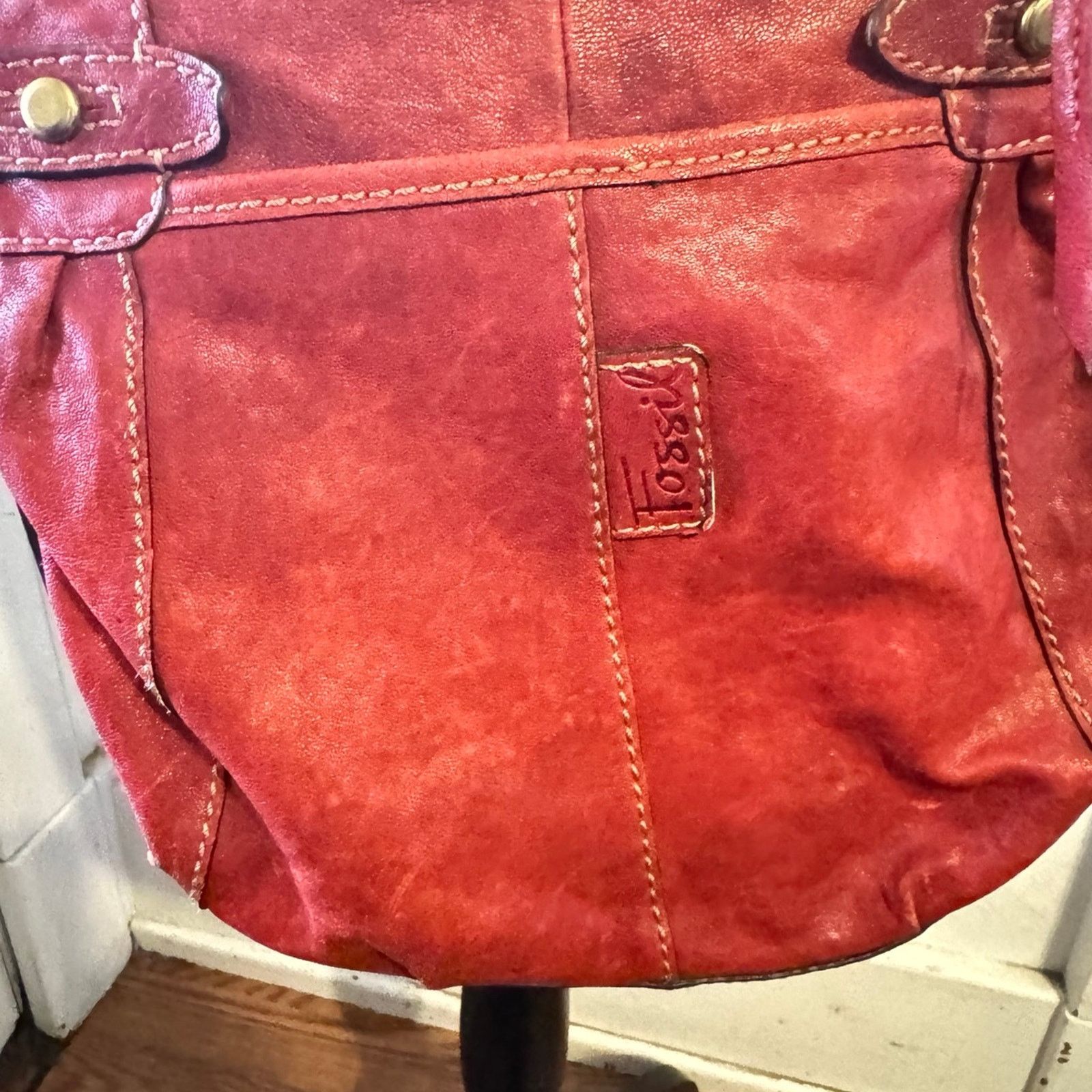 Fossil VTG red leather Fossil crossbody bag Size ONE SIZE - 2 Thumbnail