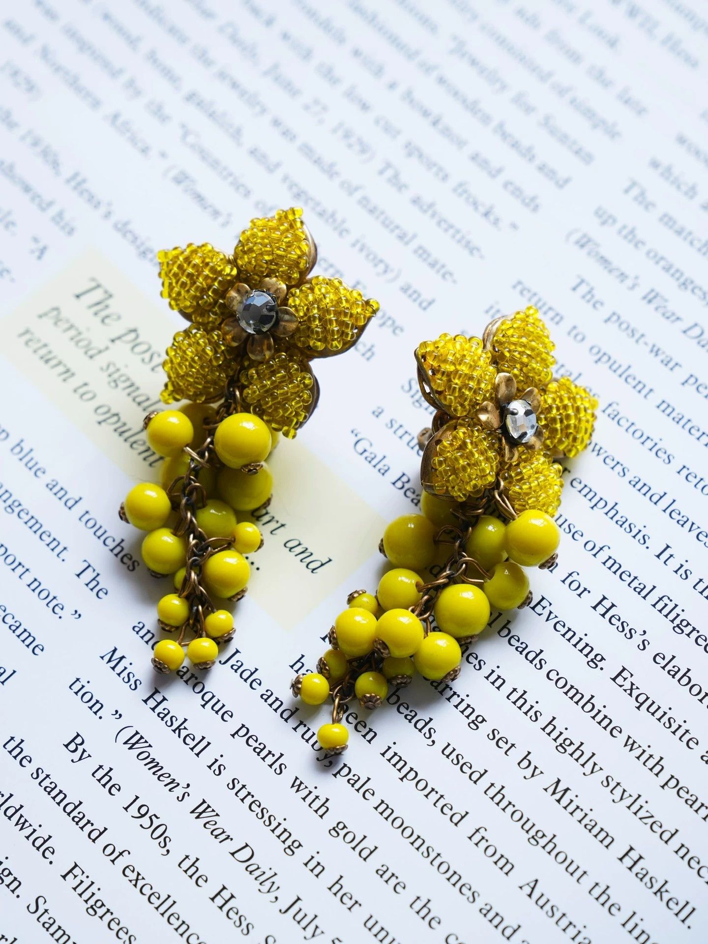 Other Miram Haskell 1940s/50s Yellow Glass Floral Brooch Earring Set Size ONE SIZE - 3 Thumbnail