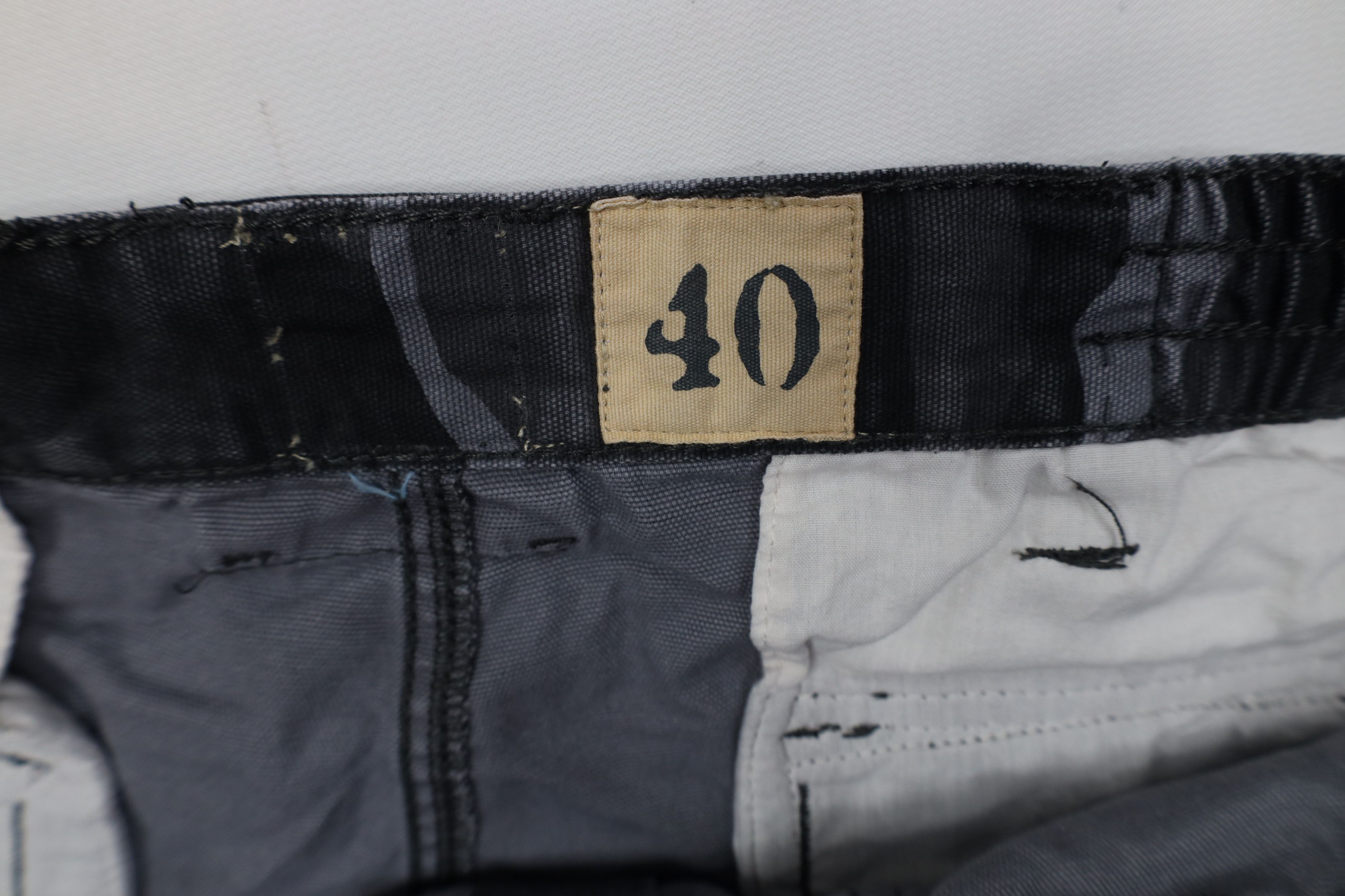 Vintage Vintage Y2K Streetwear Canvas Above Knee Cargo Shorts 5" Size US 40 / EU 56 - 6 Thumbnail