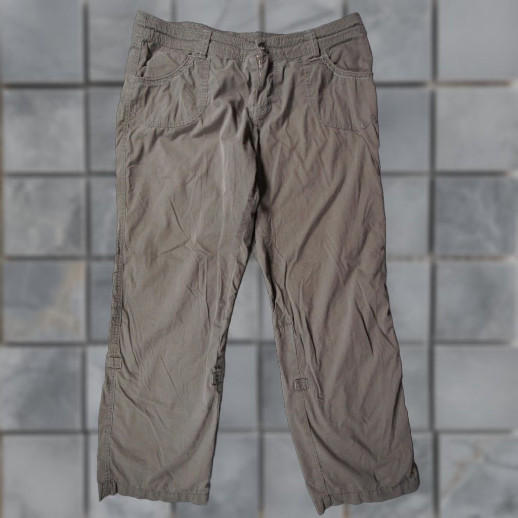 Vintage Kuhl Pants Womens 14 Short Gray Roll Up Leg Outdoors Hike Camp Ladies Rectangular? (Need to ensure exact allowed words) Size 36" / US 14 / IT 50 - 1 Thumbnail