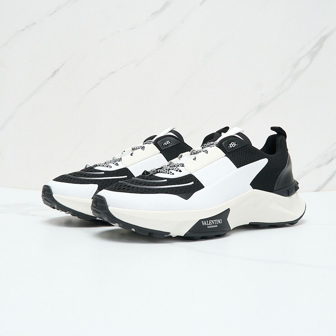 Valentino Valentino Men's True Act Colorblock Sneakers Size US 7 / EU 40 - 1 Thumbnail