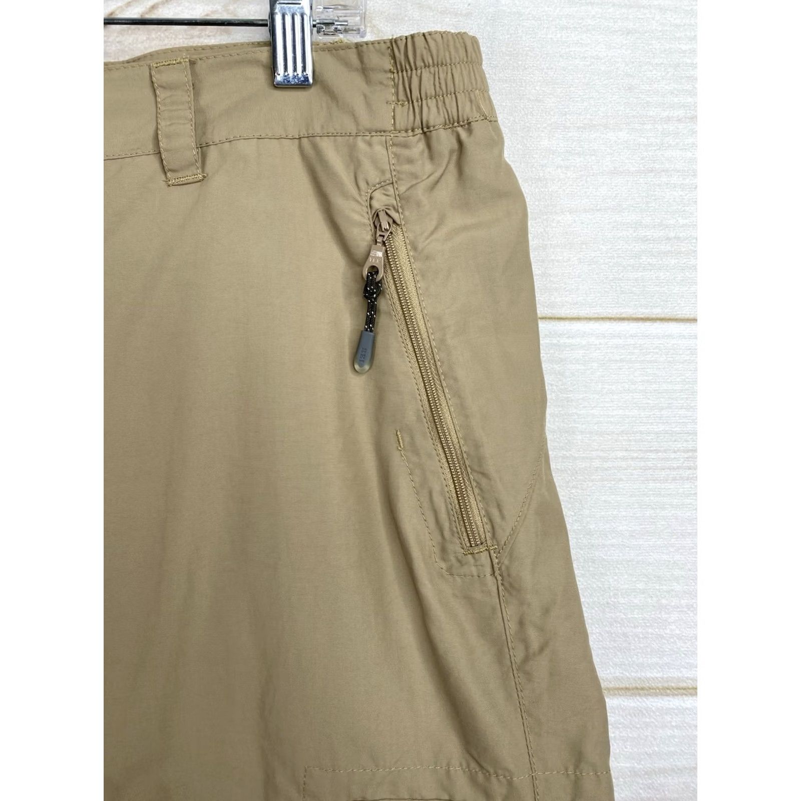 Vintage REI Womens Convertible Cargo Pants 16 Tall Nylon Khaki Zip Off Leg UPF 50+ Beige Hiking Mens Womens Girls Boys (adjusted within rules? No new info) Size 38" / US 16 / IT 52 - 3 Thumbnail