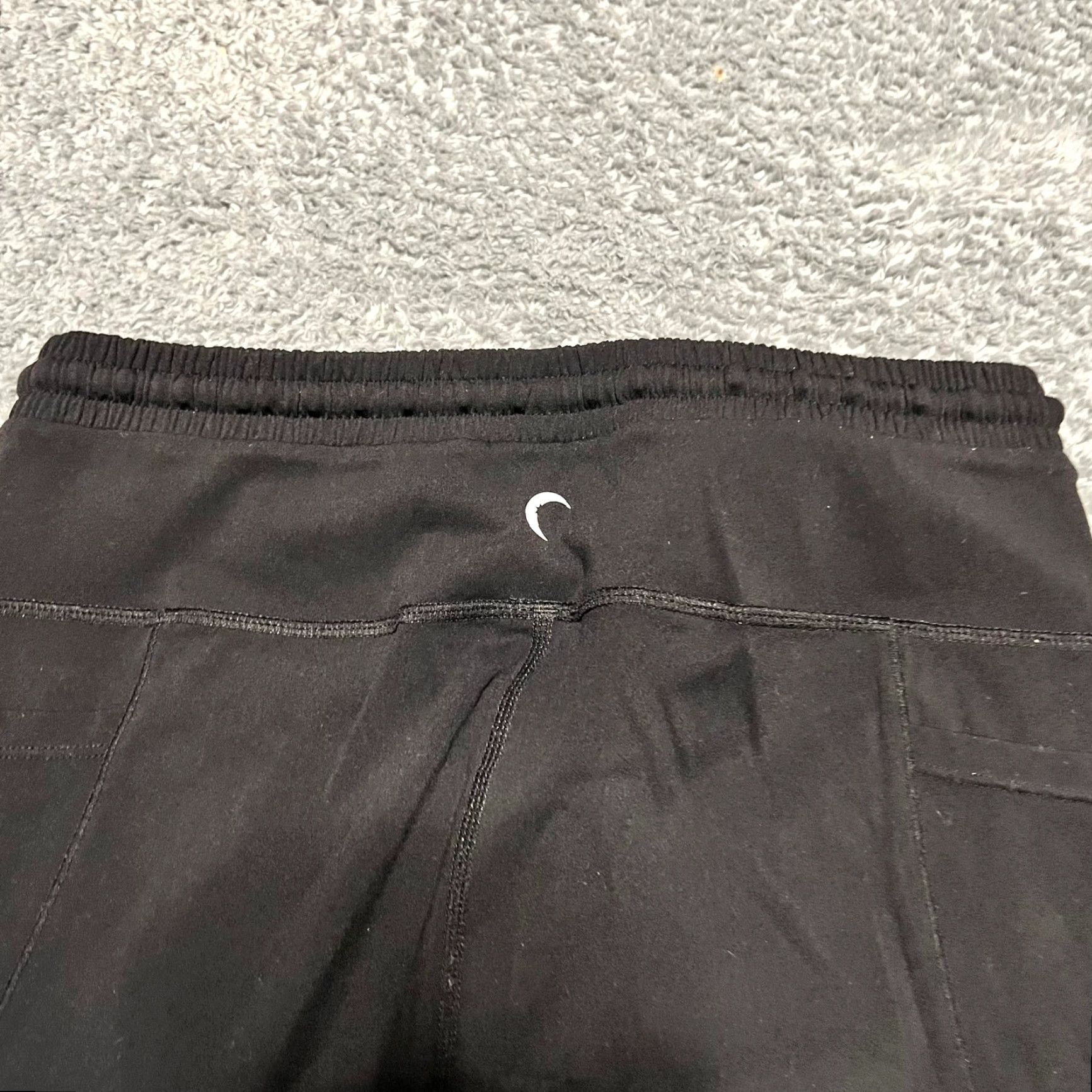 Vintage Zyia Active Pants Womens 6/8 Black Jogger Crop Performance Pocket Size 28" / US 6 / IT 42 - 5 Thumbnail