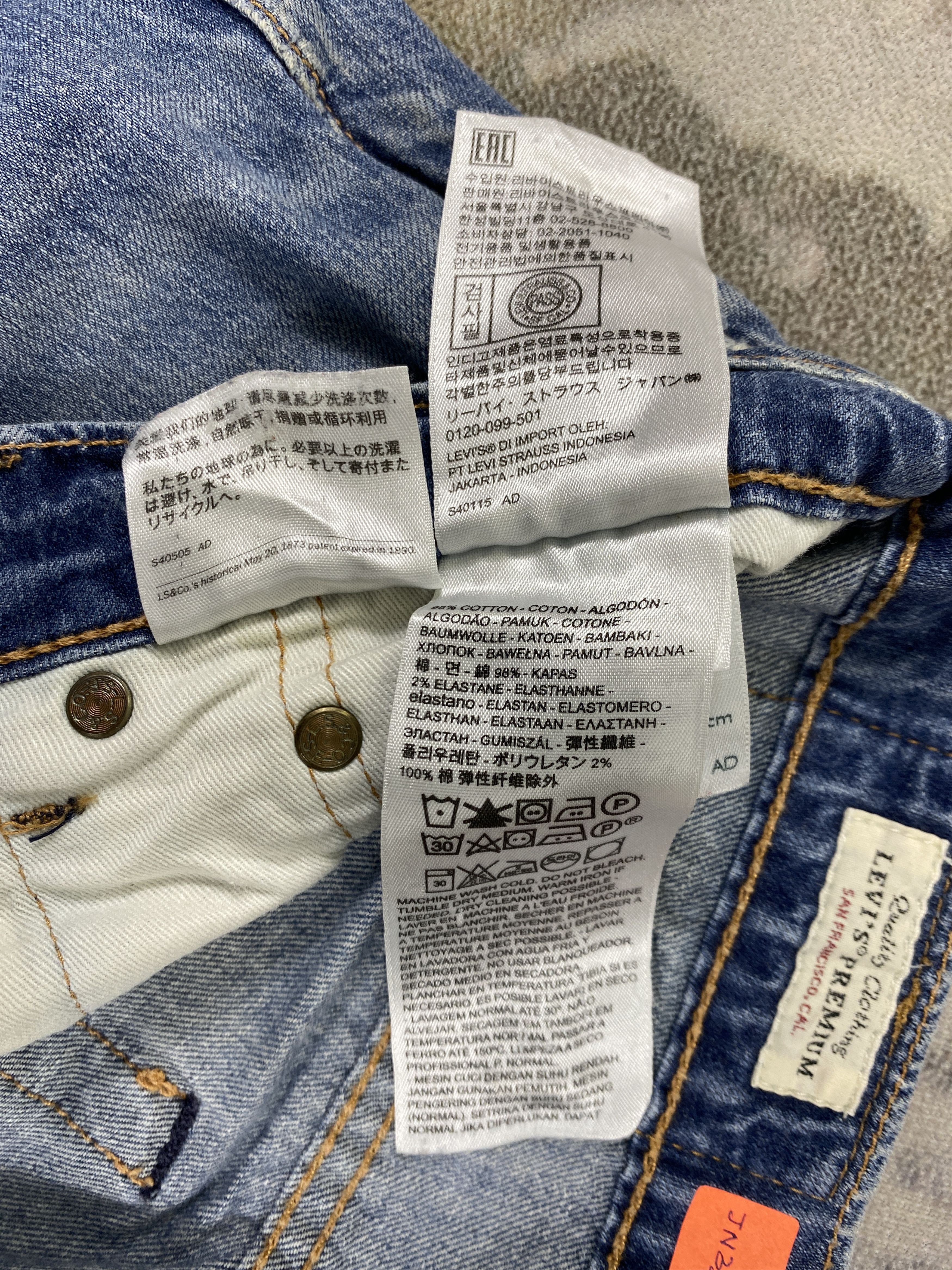 Levi's Distressed Blue Vintage Levi's 511 Jeans 30x30 Denim- JN3507 Size US 30 / EU 46 - 10 Thumbnail
