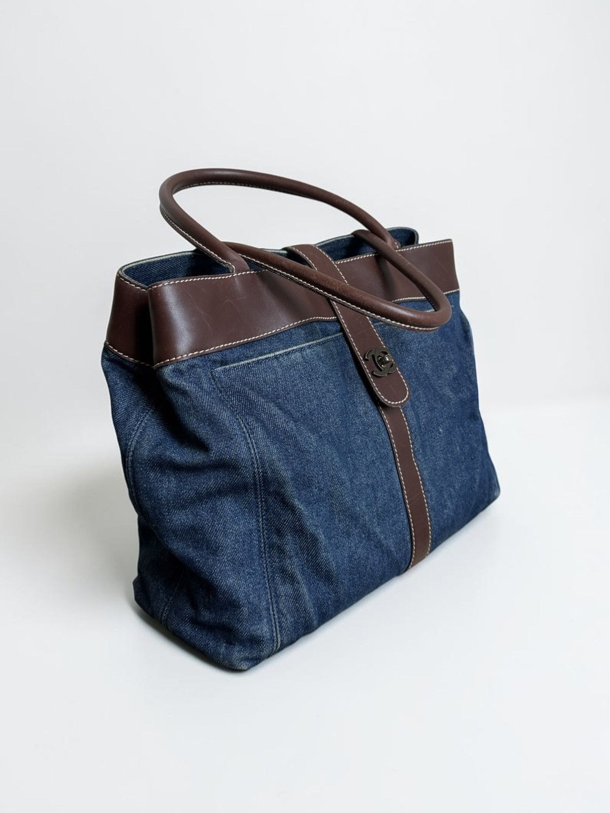 Chanel Chanel Denim CC Flap Tote Size ONE SIZE - 9 Thumbnail