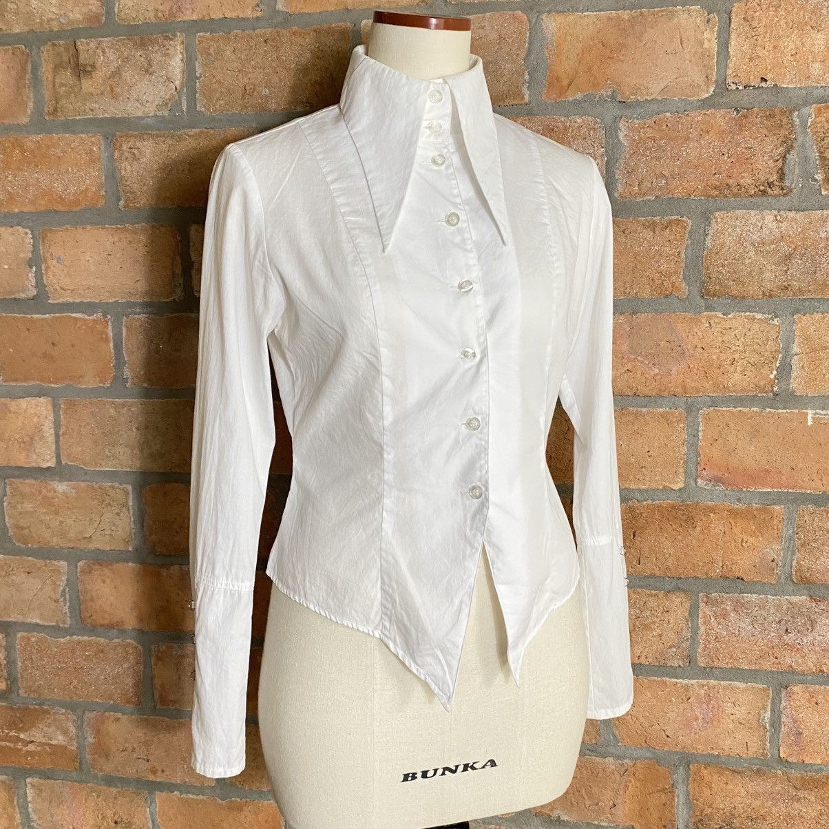 B.P.N Y2K Punk White Fitted Shirt with Wide Collar