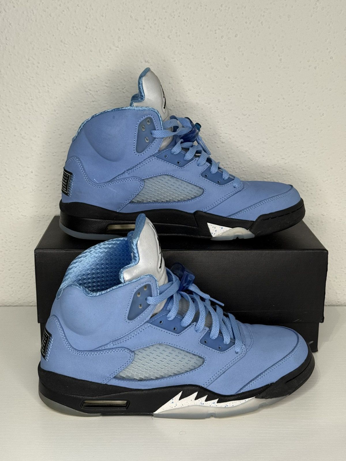Jordan Brand Jordan 5 Retro UNC University Blue Size US 10 / EU 43 - 6 Thumbnail
