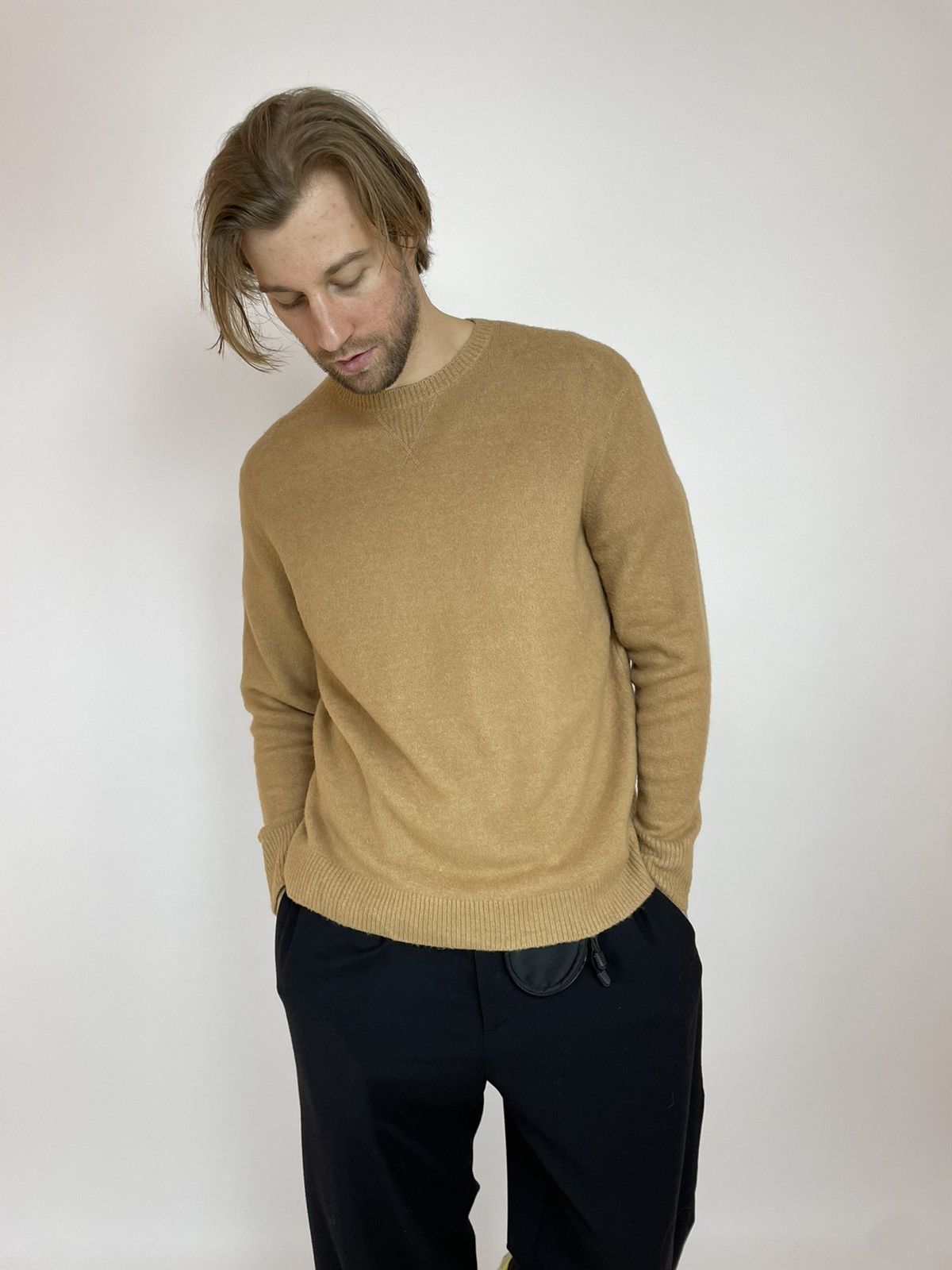 JW Anderson × Uniqlo JW ANDERSON x Uniqlo Wool Blend sweater Mens jumper size L Size US L / EU 52-54 / 3 - 7 Thumbnail