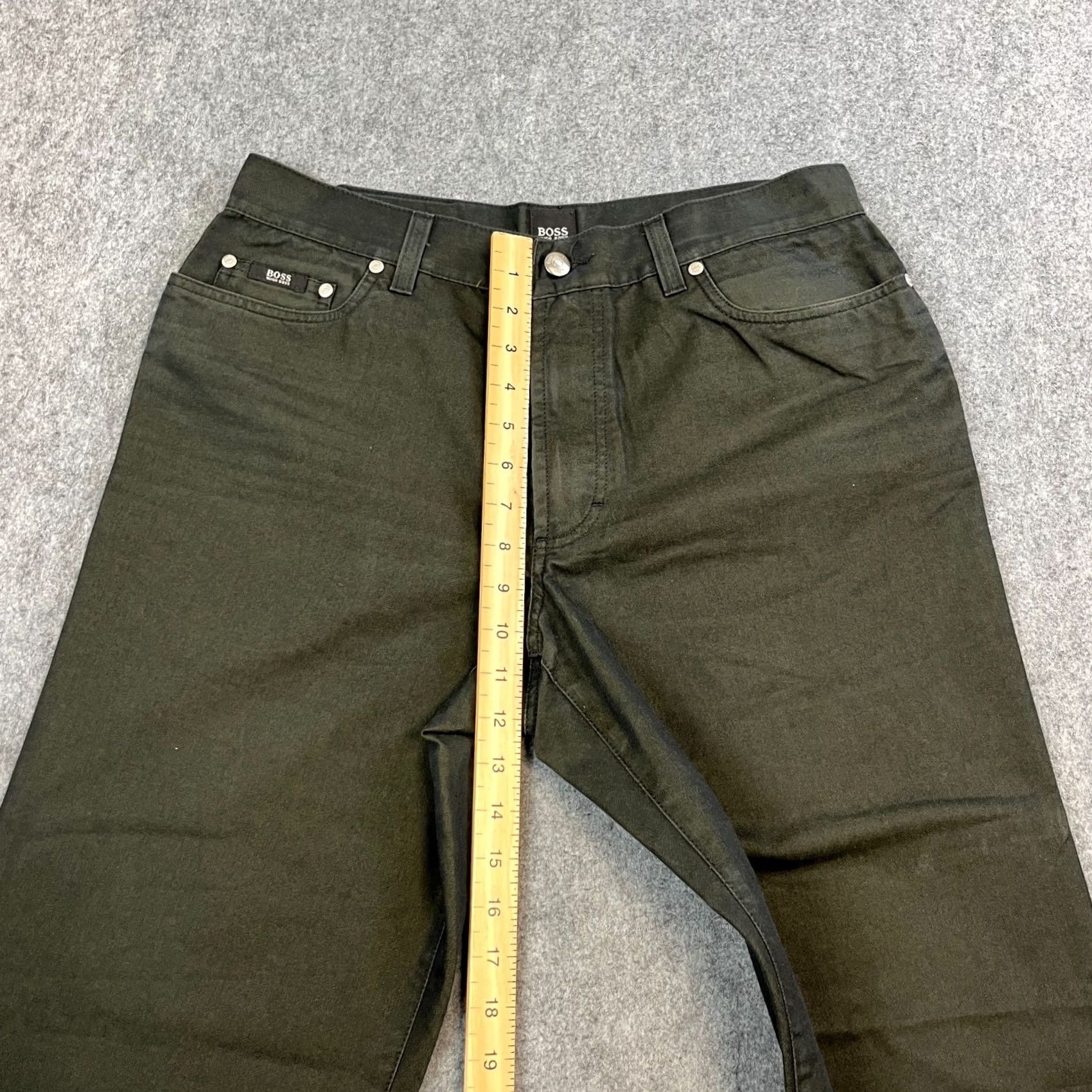 Hugo Boss HUGO BOSS Jeans Relaxed Straight 32 30 Dark Green Denim VTG Men's Jeans 5-Pocket Design Regular Waist 32in Inside Leg 30in"} Size US 32 / EU 48 - 5 Thumbnail