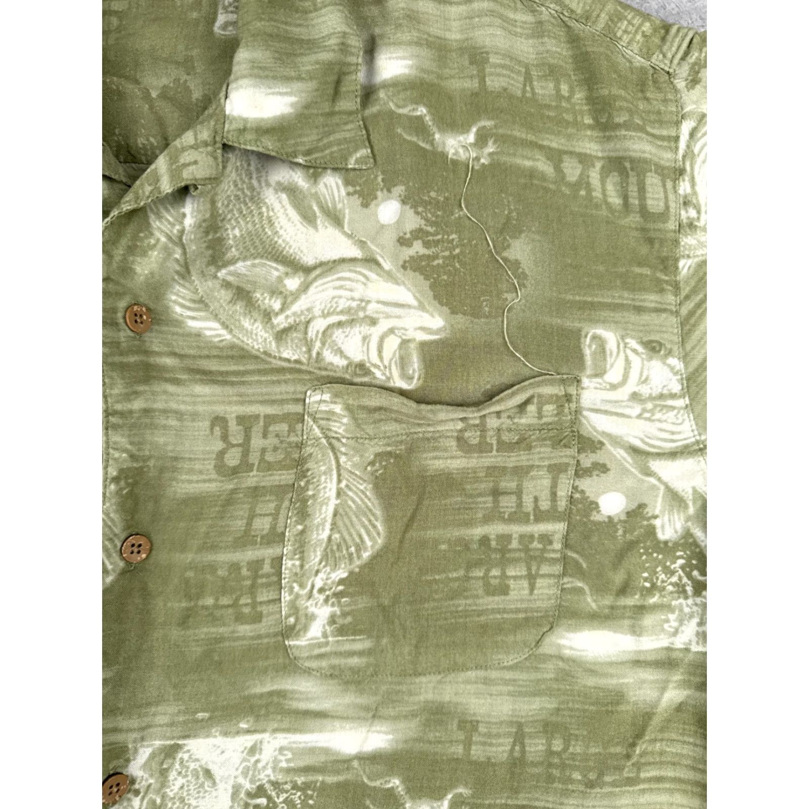 George George Button-Up Shirt Men Medium Green Hawaiian 100% Rayon Pocket Solid Collar Brief: Largemouth Bass Angler Theme Season All Seasons Vintage No Size US XXL / EU 58 / 5 - 6 Thumbnail