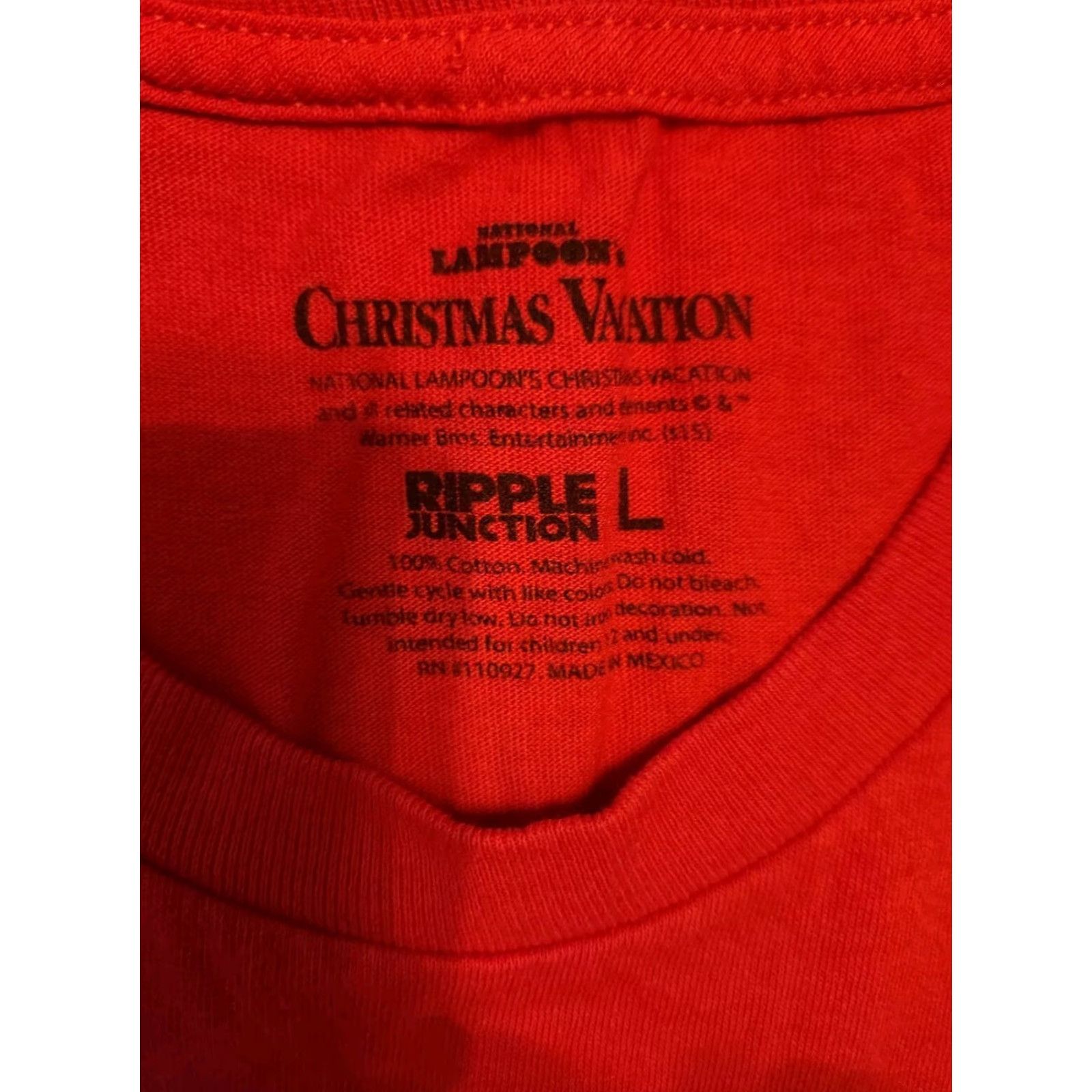 Vintage National Lampoons Christmas Vacation That There's an RV Red T Shirt L Unisex Adults Crew Neck Short Sleeve Christmas, Funny, Holiday, Movie Mens Size US L / EU 52-54 / 3 - 2 Thumbnail