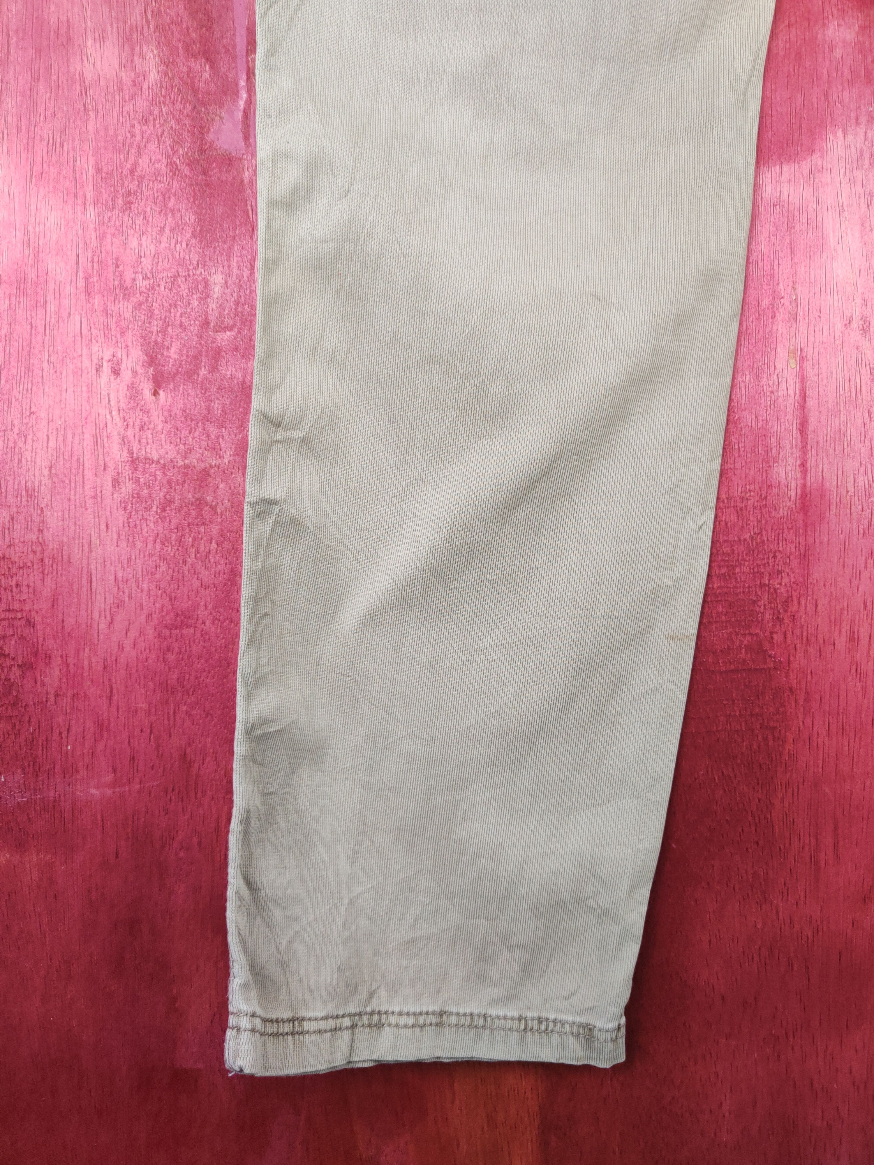 Japanese Brand Tommy Hilfiger Beige Faded Multipocket Cargo Pants #S1326 Size US 34 / EU 50 - 10 Thumbnail
