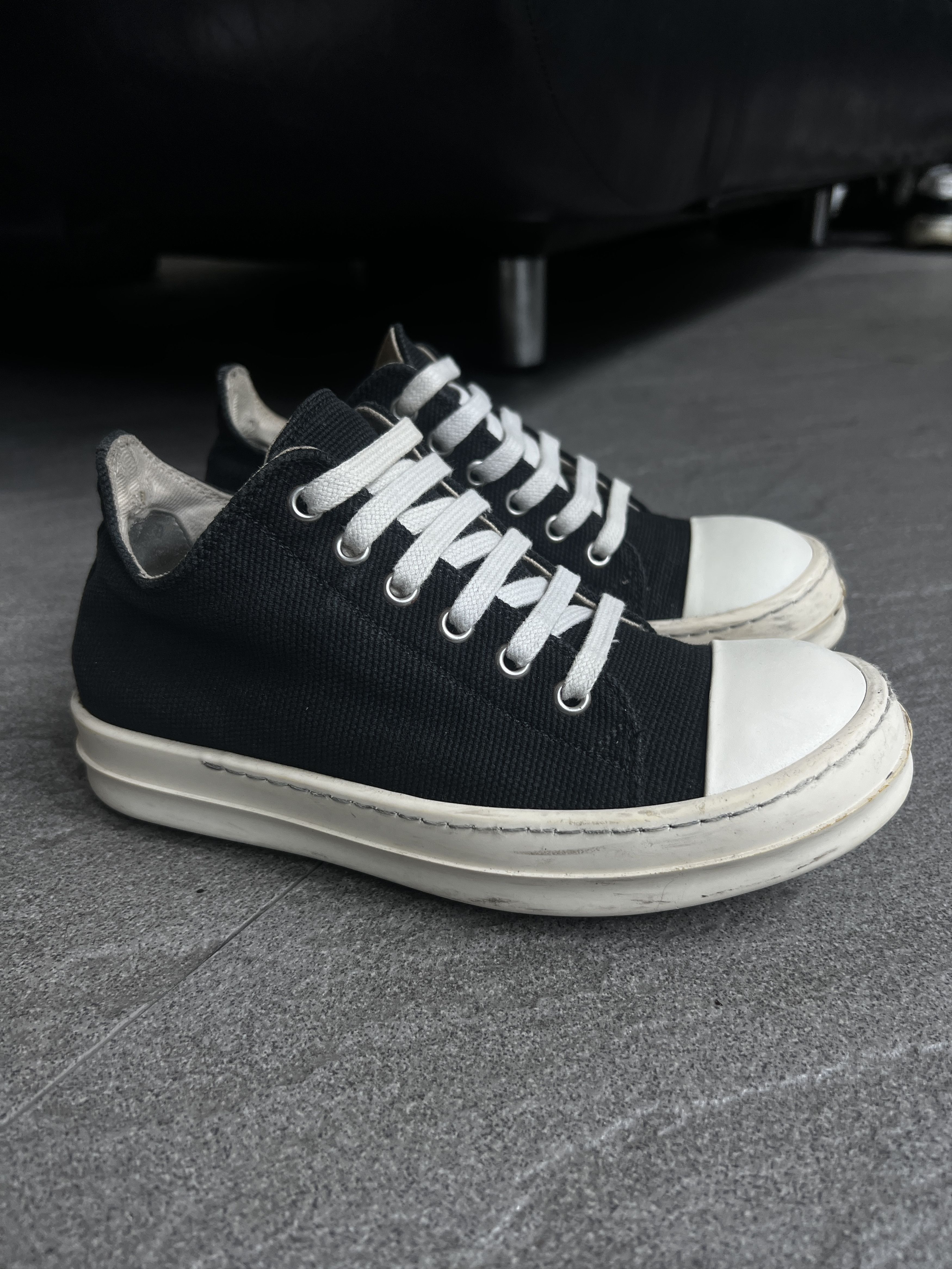 Rick Owens Drkshdw *Smallest Rare* Rick Owens DRKSHDW Canvas Low Sneakers EU35 Size US 5 / IT 35 - 2 Thumbnail