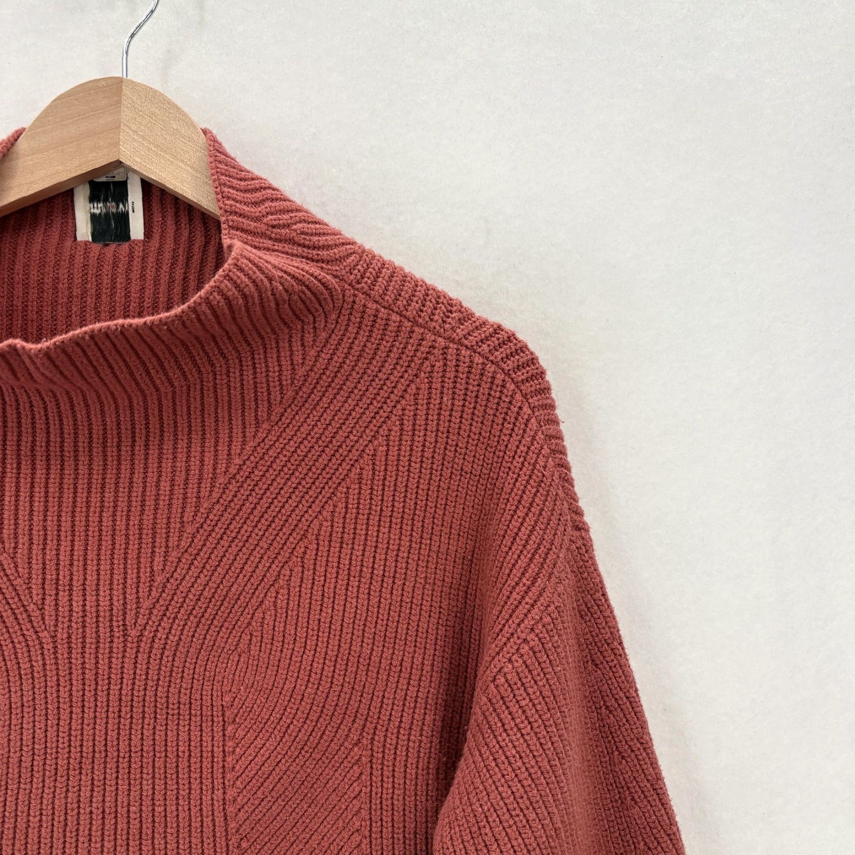 Vintage VINTAGE Anthropologie Maeve The Katey Mock Neck Bell Sleeve Sweater Womens Medium Rust Size M / US 6-8 / IT 42-44 - 2 Thumbnail