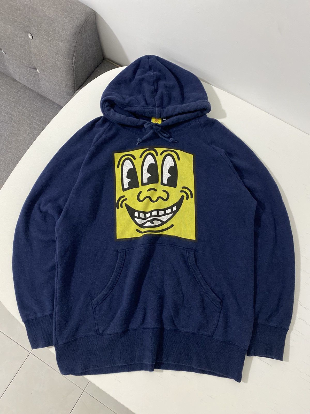 Keith Haring Keith haring x Uniqlo sweatshirt hoodie 3 eyes Size US XL / EU 56 / 4 - 1 Thumbnail
