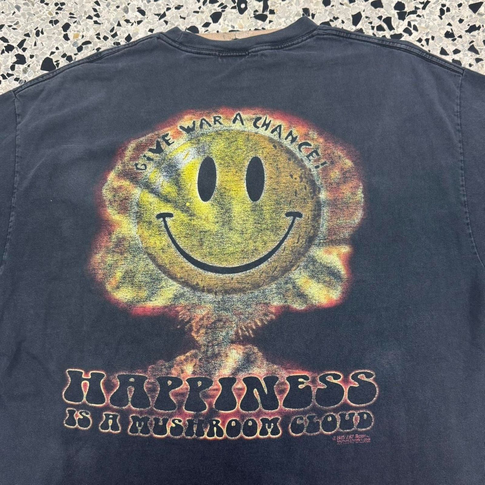 Hanes × Vintage VINTAGE Y2K HAPPINESS IS A MUSHROOM CLOUD SMILEY FACE TEE: Size US XL / EU 56 / 4 - 8 Thumbnail