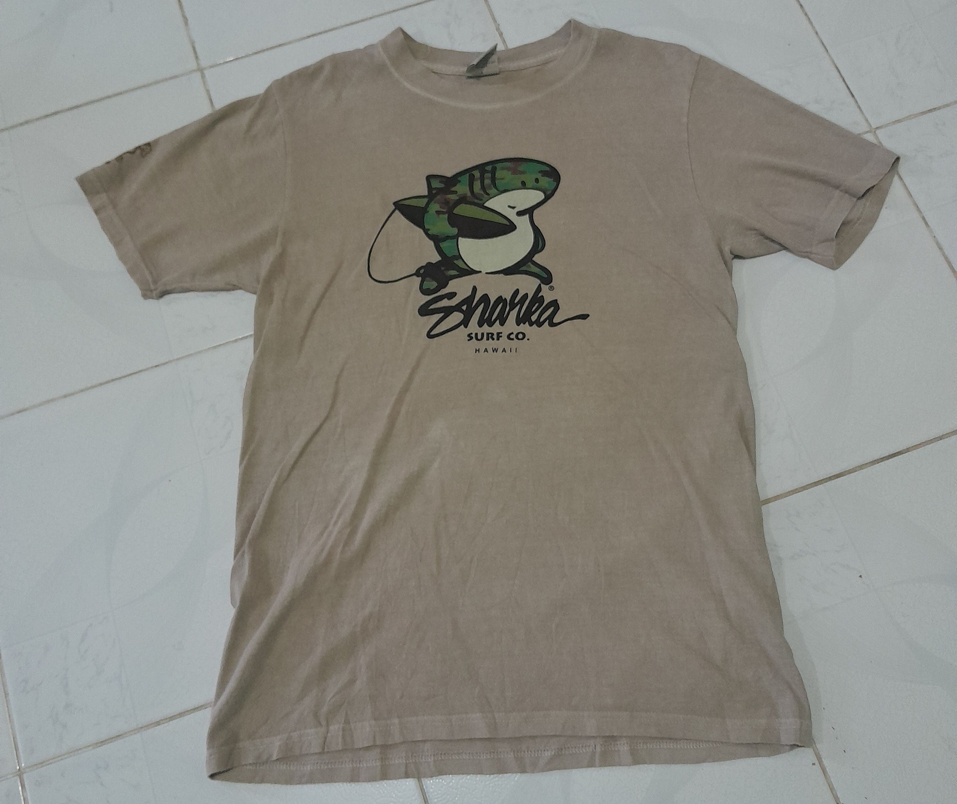 Vintage Crazy hawai shark Size US S / EU 44-46 / 1 - 1 Thumbnail