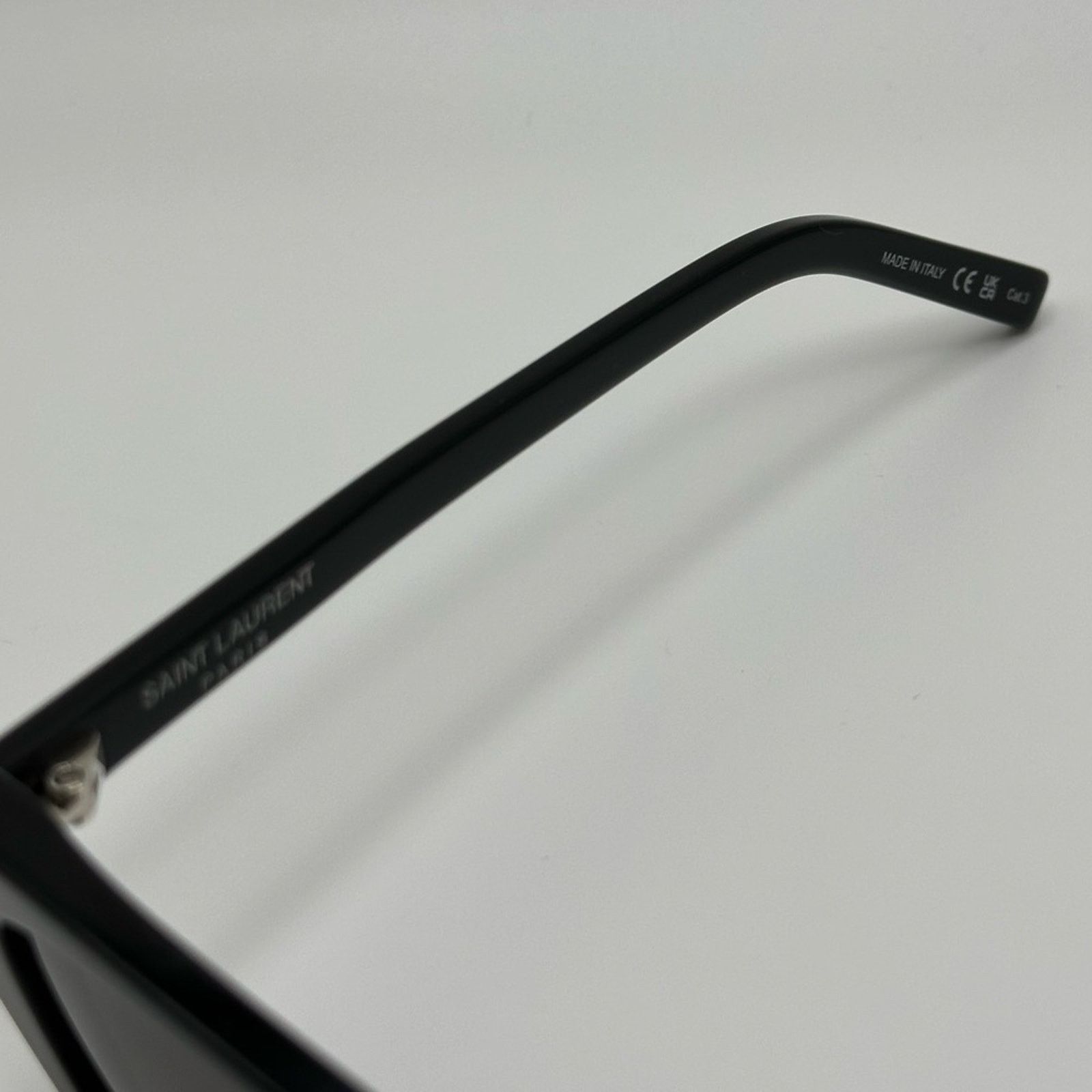 Saint Laurent Paris NEW YSL Saint Laurent Sunglasses SL 277 009 Black Unisex Size ONE SIZE - 6 Thumbnail