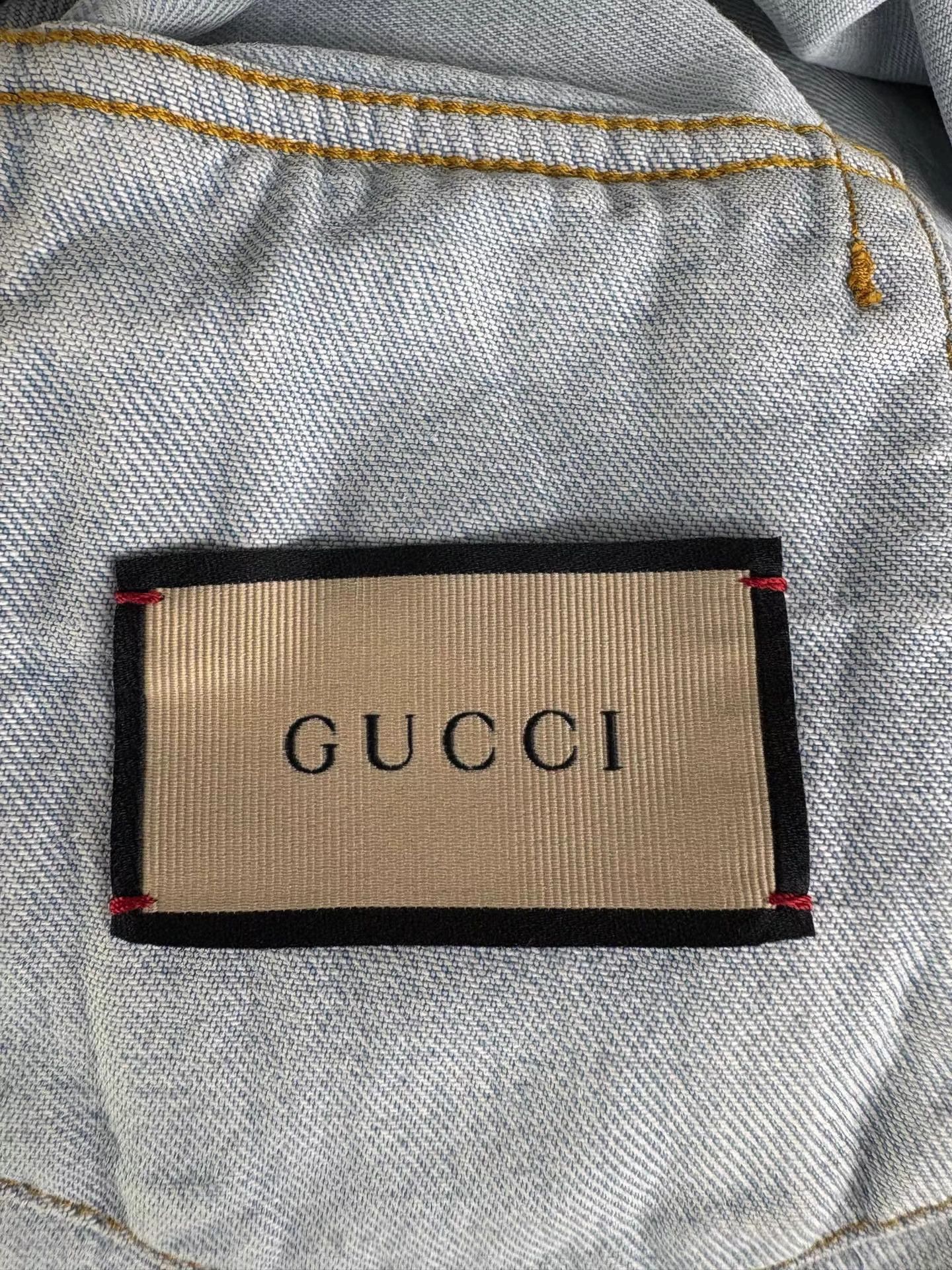 Gucci GUCCI Back Graffiti Logo Denim Short Sleeve Shirt K1 Size US M / EU 48-50 / 2 - 5 Thumbnail