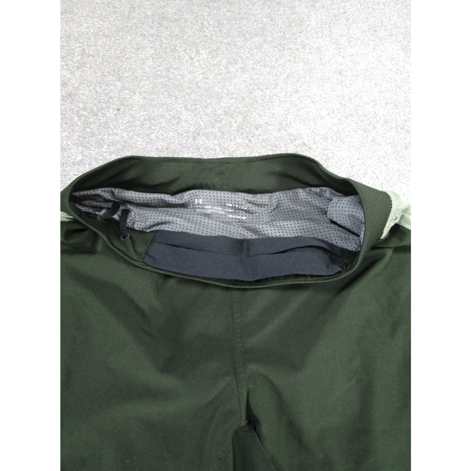 Under Armour Under Armour Shorts Womens Small Heatgear Lightweight Fitted Green Athletic Activewear"} Size 28" / US 6 / IT 42 - 2 Thumbnail