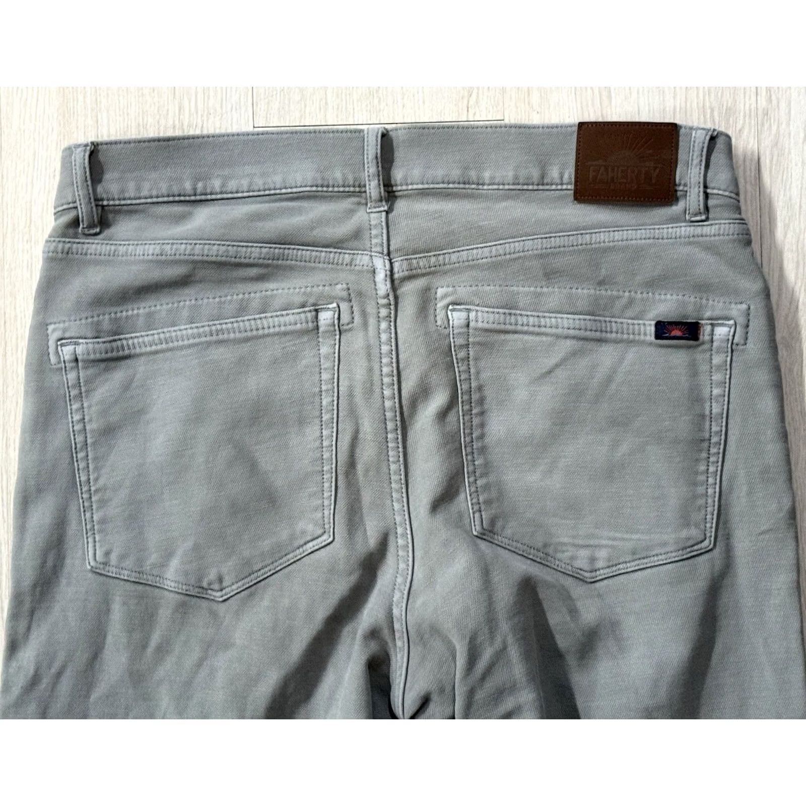 Faherty Faherty Men's 5-Pocket Pants Chino Stretch Solid Faded Olive Slate 32x31 Regular Men’s Pants Size US 32 / EU 48 - 4 Thumbnail
