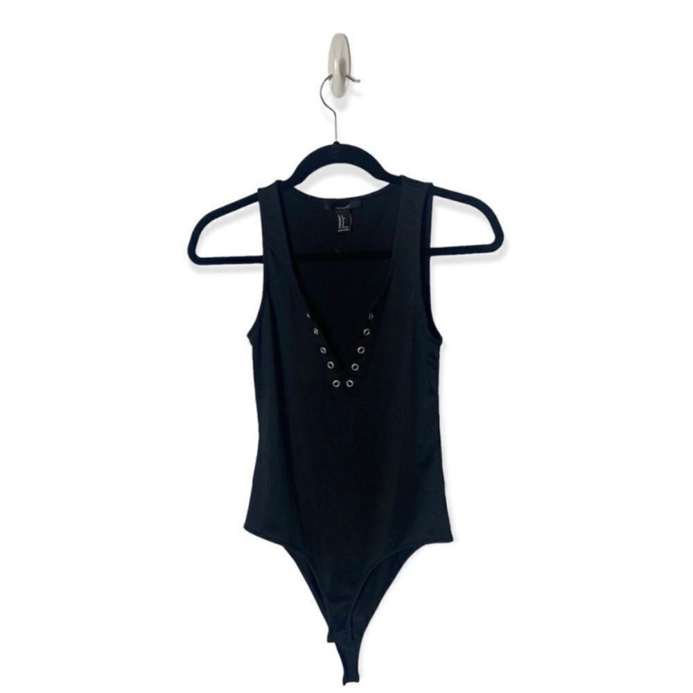 Forever 21 Forever 21 Black Studded Deep V Bodysuit Size S Size S / US 4 / IT 40 - 1 Thumbnail