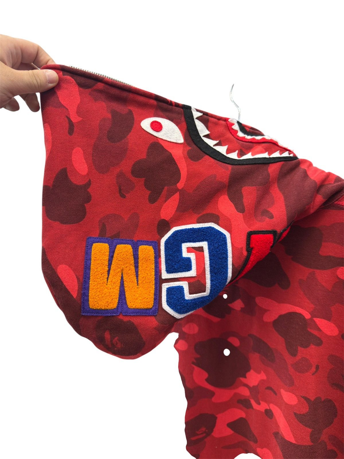 Bape Bape Red Camo Shark Full Zip Hoodie Size US XXL / EU 58 / 5 - 3 Thumbnail
