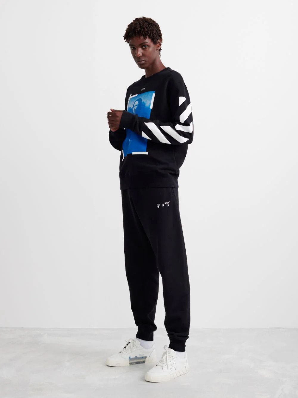 Off-White Black Mona Lisa Arrows Sweatshirt Size US S / EU 44-46 / 1 - 3 Thumbnail
