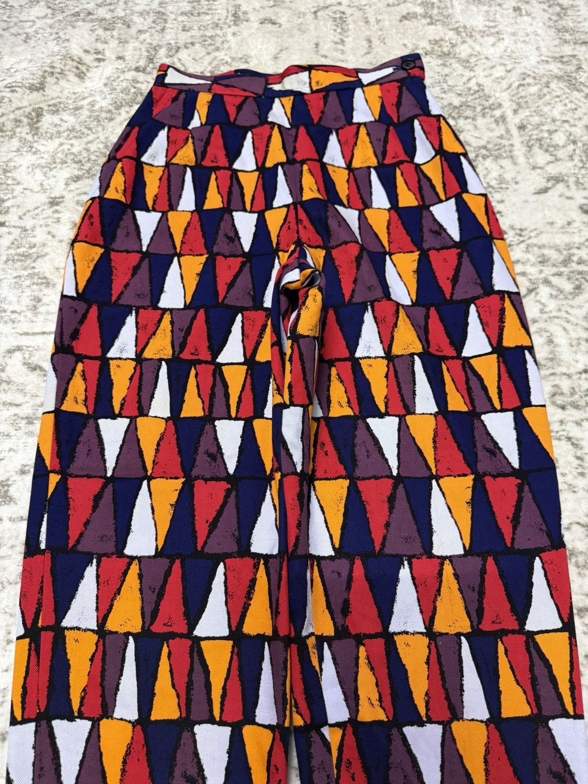 Yves Saint Laurent Archive Yves Saint Laurent Geometric Balloon Tapered Pants Size 26" / US 2 / IT 38 - 3 Thumbnail