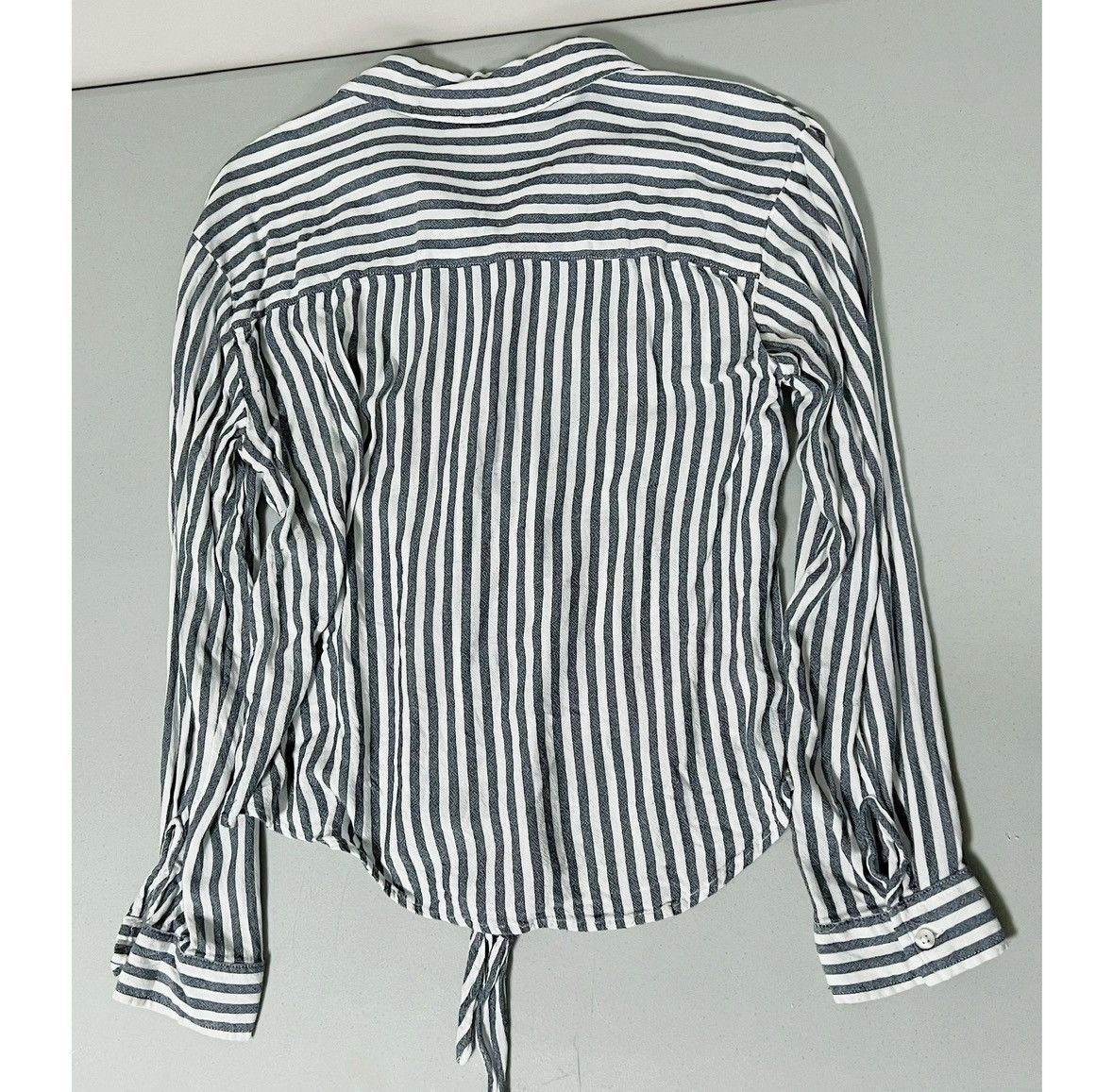 Vintage White Striped Collared Button-Down Shirt Blouse Size M 🤍💙 Size M / US 6-8 / IT 42-44 - 2 Thumbnail