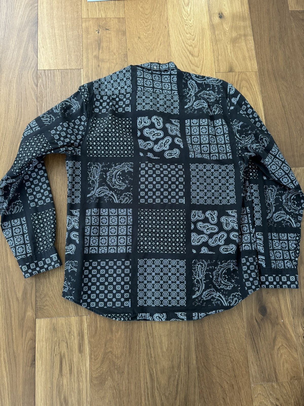 Supreme SUPREME BLACK PAISLEY BUTTON UP Size US XL / EU 56 / 4 - 3 Thumbnail