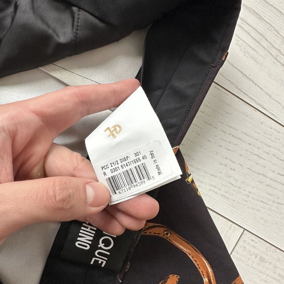 Boutique Moschino Boutique Moschino Chains & belts monogram pants y2k hype Size 28" / US 6 / IT 42 - 10 Thumbnail
