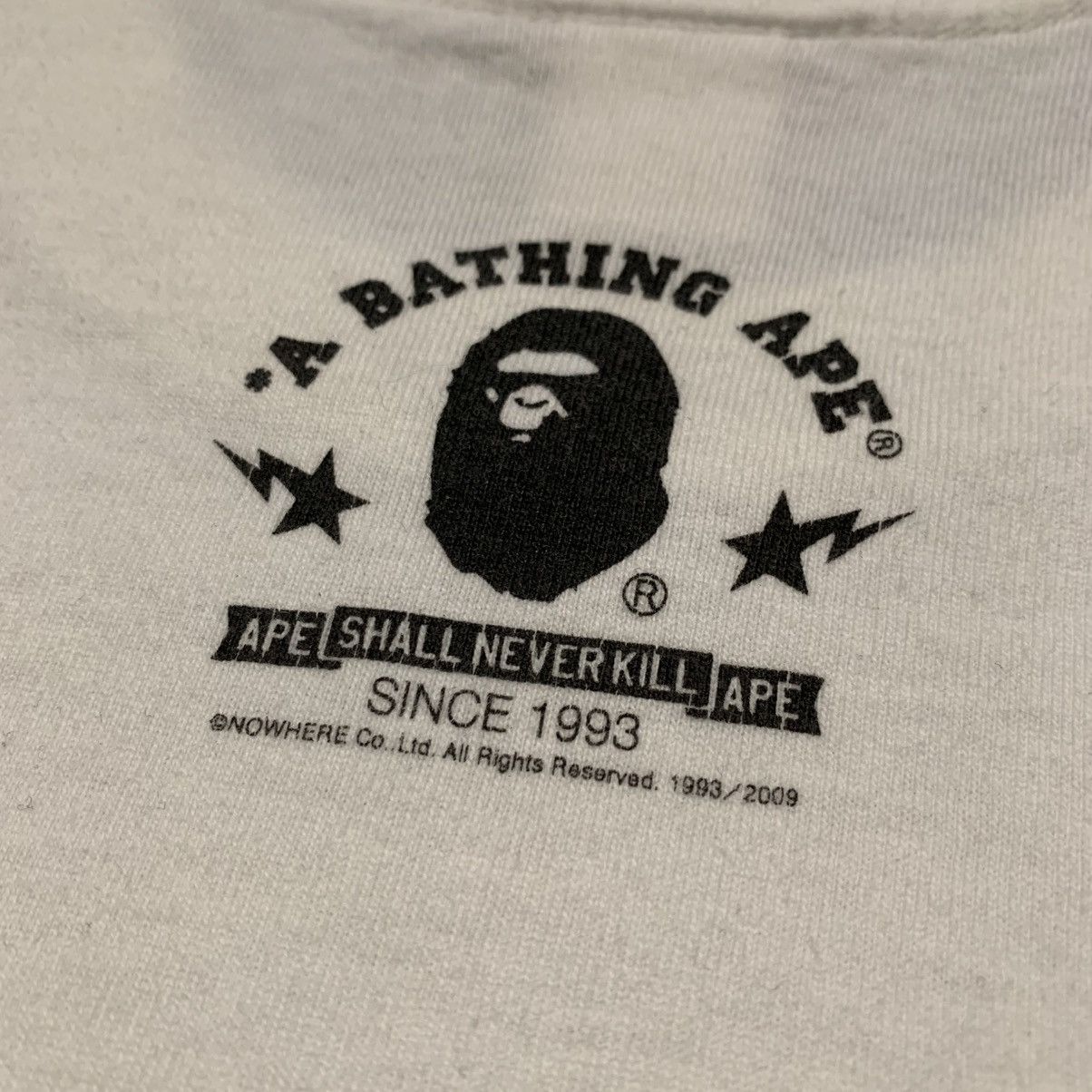 Bape Bape Large 1st Camo Tie Graphic White Tee A Bathing Ape 2009 Size US L / EU 52-54 / 3 - 9 Thumbnail