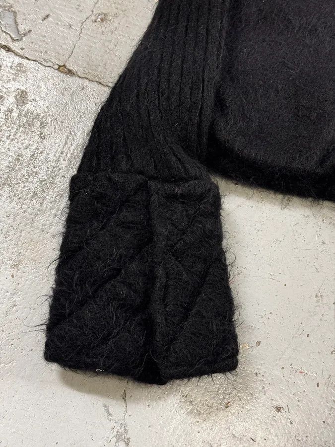 Roberto Cavalli 2000s Roberto Cavalli Black Wool Quilted Fox Fur Collar Cardigan Size L / US 10 / IT 46 - 8 Thumbnail