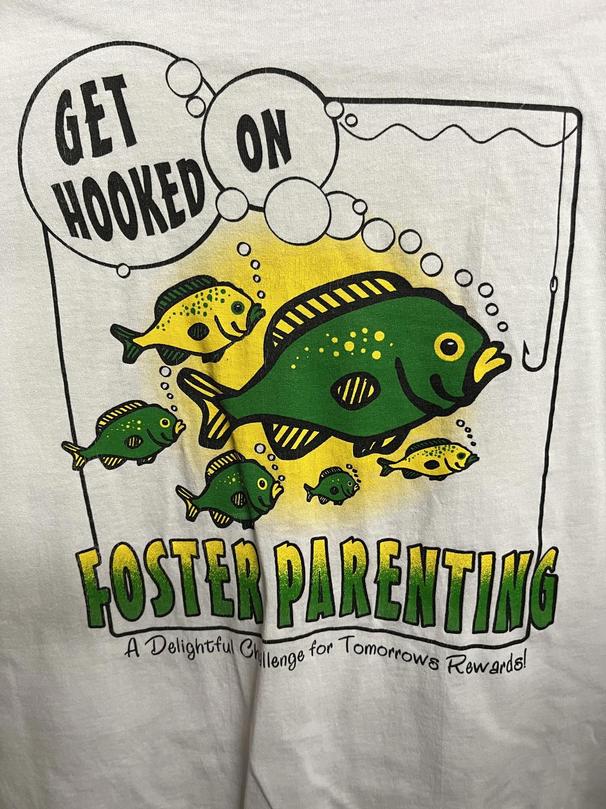 Fruit Of The Loom VTG Foster Parenting T-shirt Fish Hooked - Get Hooked -L Size US L / EU 52-54 / 3 - 4 Thumbnail