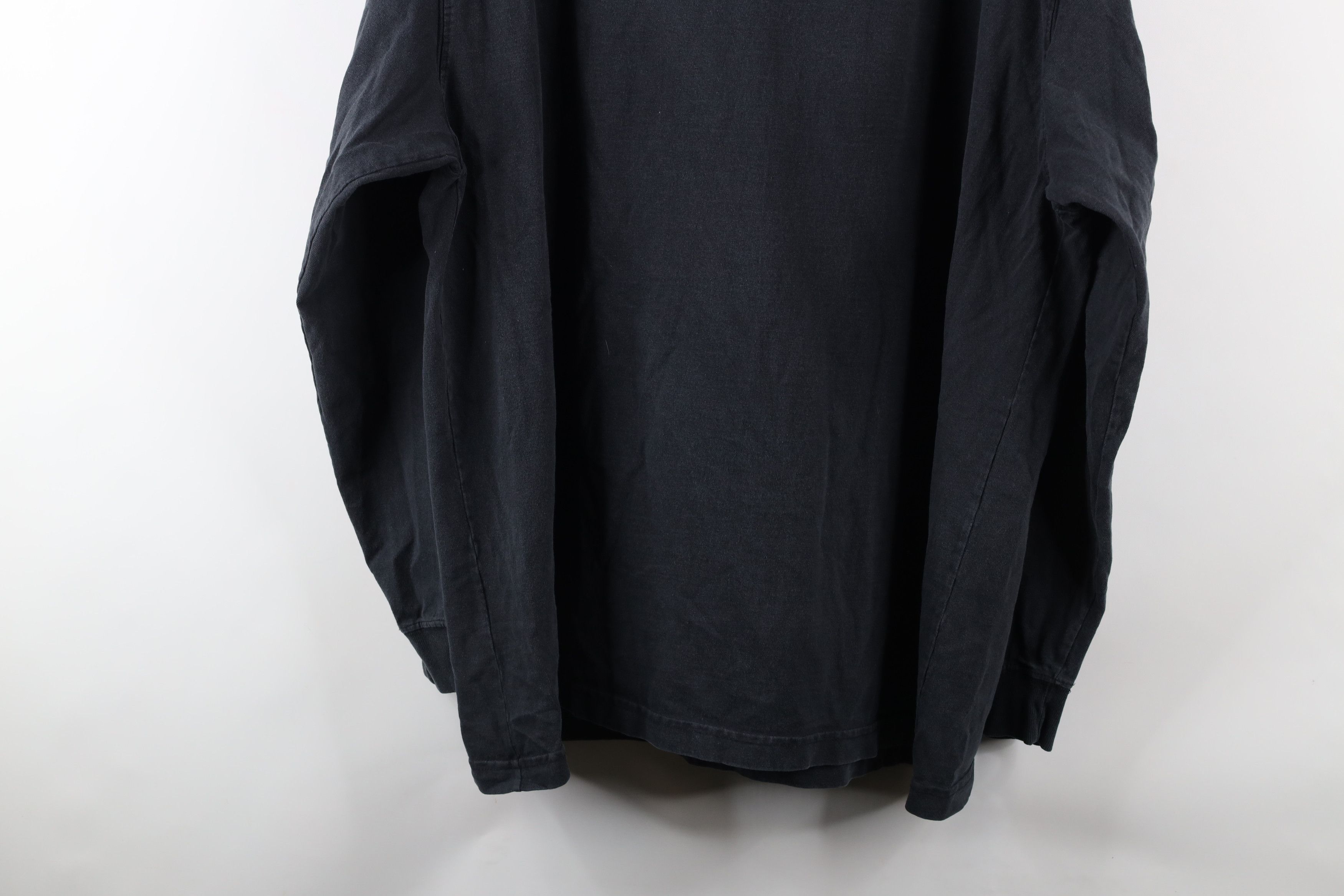 Carhartt Vintage Carhartt Spell Out Heavyweight Long Sleeve T-Shirt Size US XL / EU 56 / 4 - 12 Thumbnail