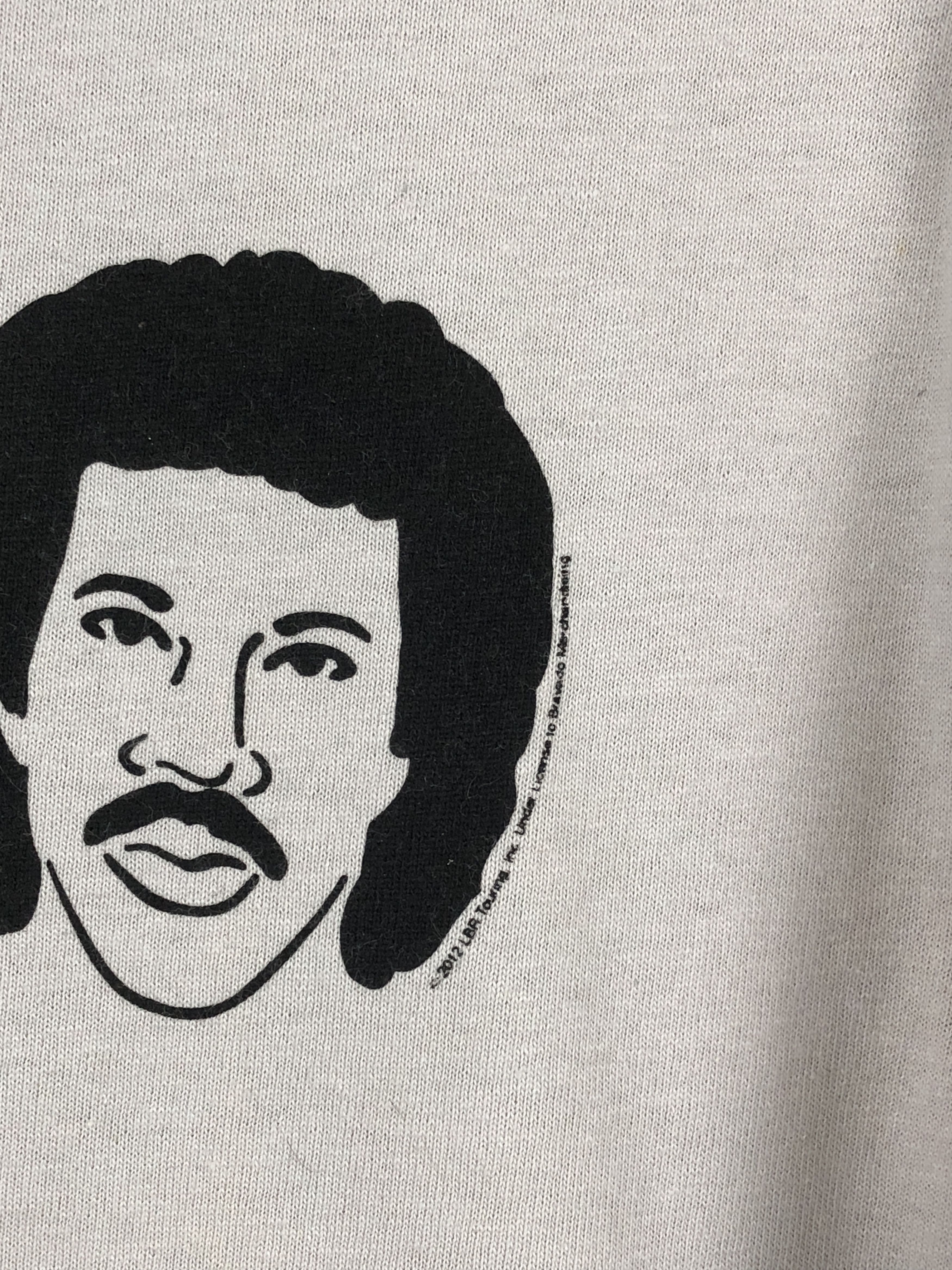 Rockstar Games × Vintage Vintage Lionel Richie Hello Song T Shirt TA0466 Size US S / EU 44-46 / 1 - 7 Thumbnail