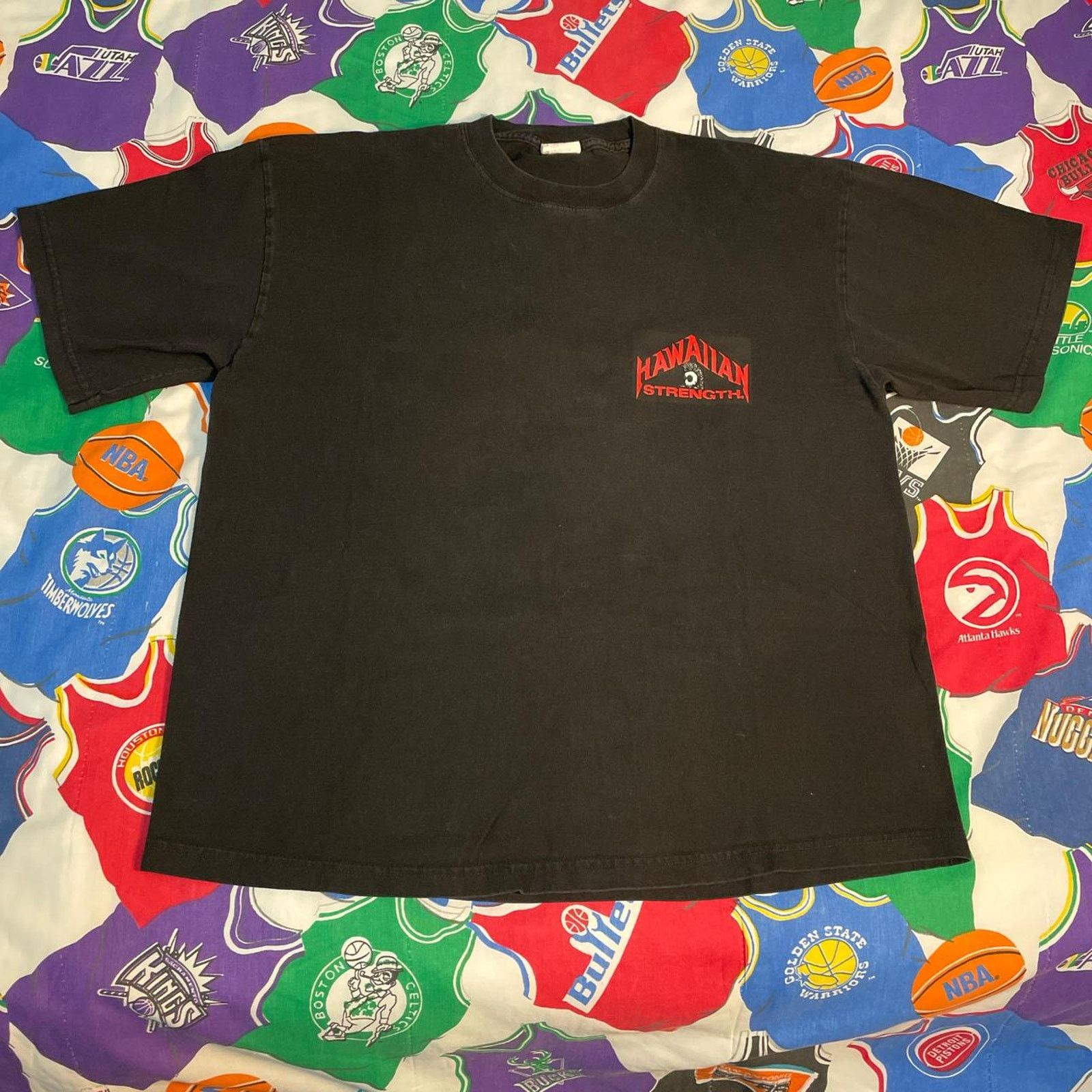 Vintage Vintage 1998 Makoa Hawaiian Strength Warrior Hawaii Tee Size US XL / EU 56 / 4 - 2 Thumbnail