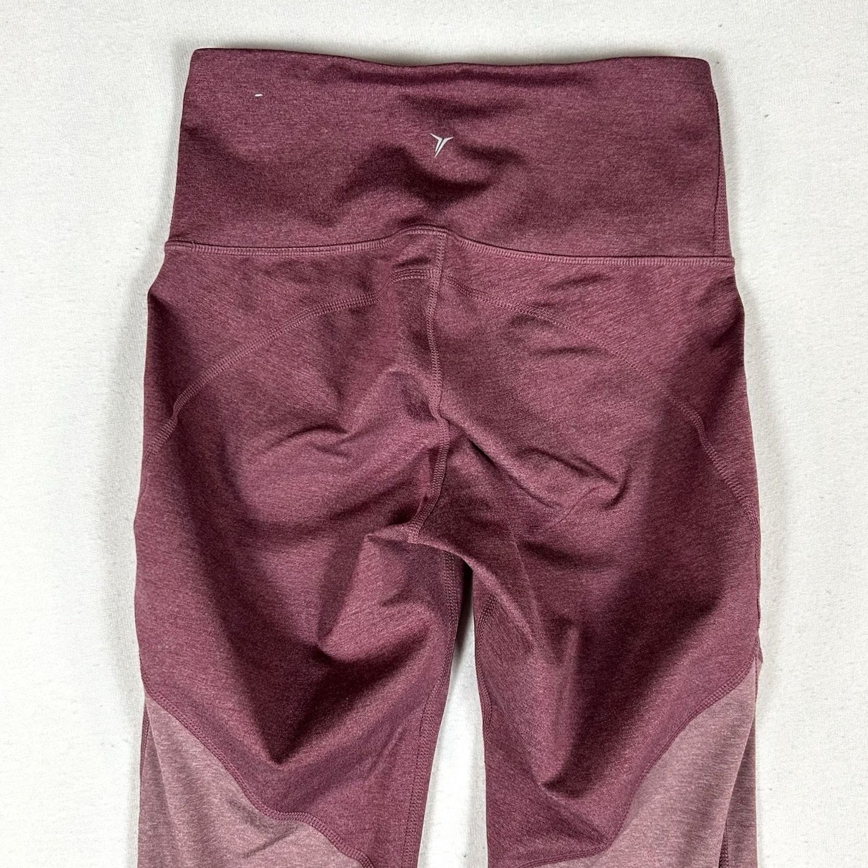Old Navy Old Navy Active Go-Dry Leggings Women's S Pink Colorblock Athletic Run Activewear pants Size 28" / US 6 / IT 42 - 7 Thumbnail