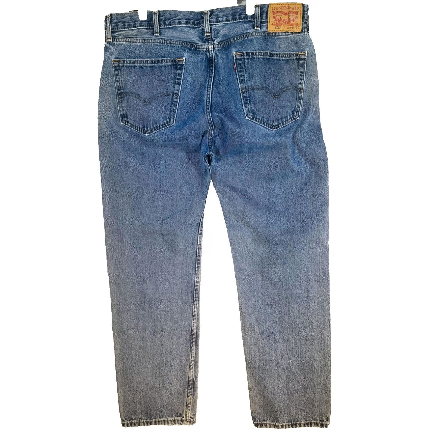 Levi's Levi's 505 Jeans Mens 40x34 Blue Medium Wash Straight Denim Regular Zip Fly Pockets Logo 5-Pocket USA 80s Bohemian Cowboy Southwestern Mens Size US 40 / EU 56 - 6 Thumbnail
